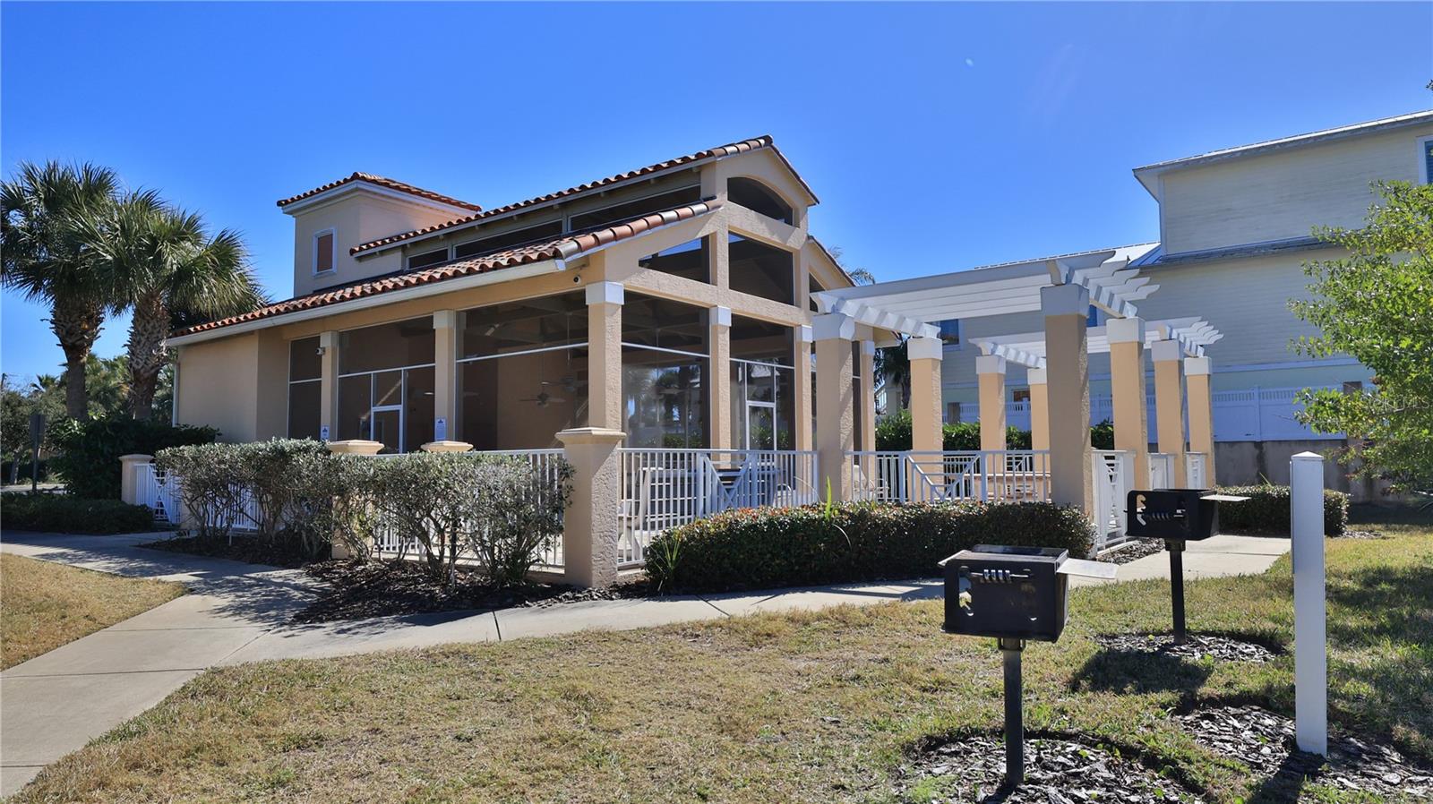 Image 7 of 20 For 0 Minorca Beach Way 33