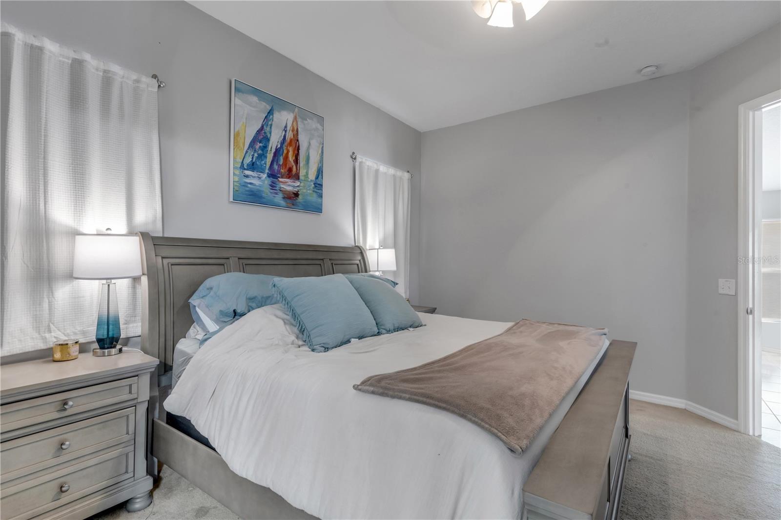 Image 22 of 72 For 649 Coral Trace Boulevard