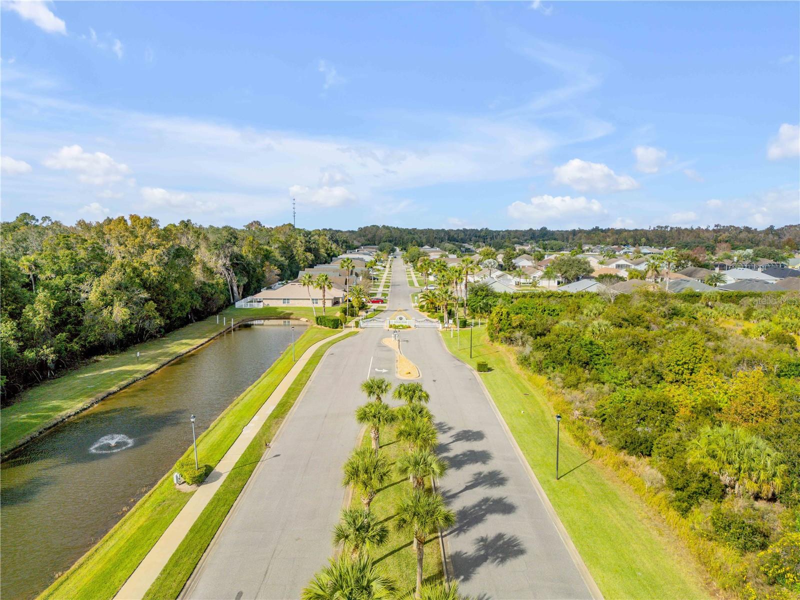 Image 51 of 72 For 649 Coral Trace Boulevard