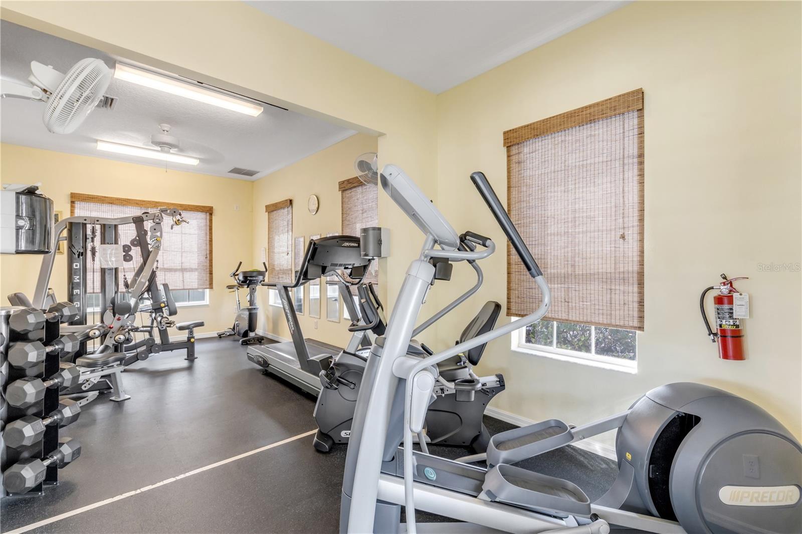 Image 54 of 72 For 649 Coral Trace Boulevard