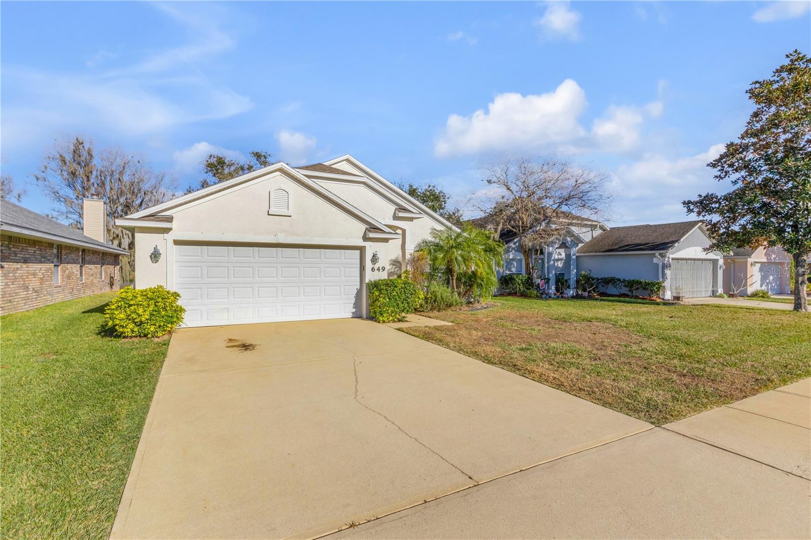 Image 71 of 72 For 649 Coral Trace Boulevard