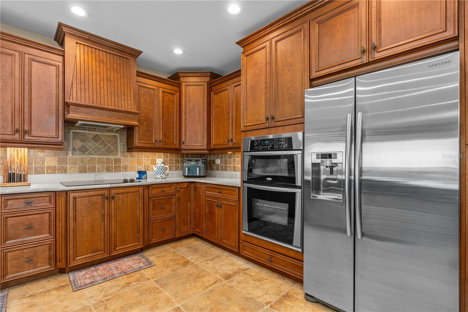 Image 20 of 54 For 2450 Ocean Shore Boulevard 116