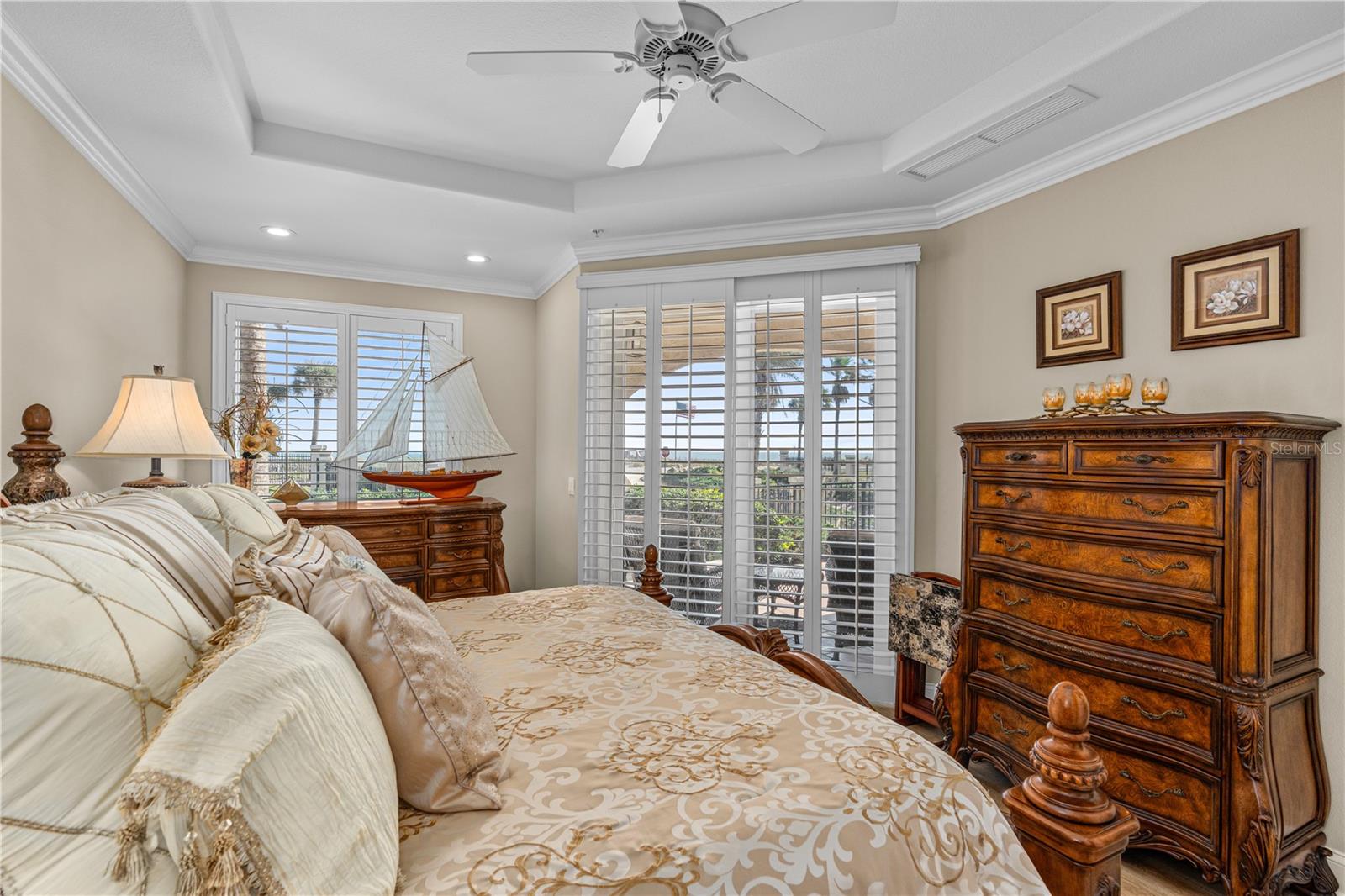 Image 24 of 54 For 2450 Ocean Shore Boulevard 116