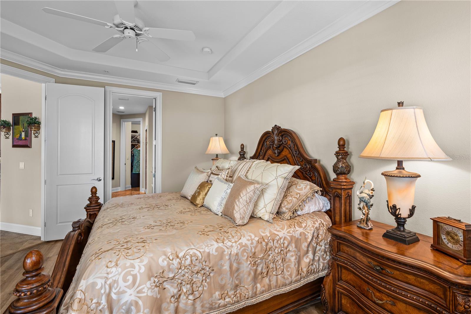 Image 25 of 54 For 2450 Ocean Shore Boulevard 116