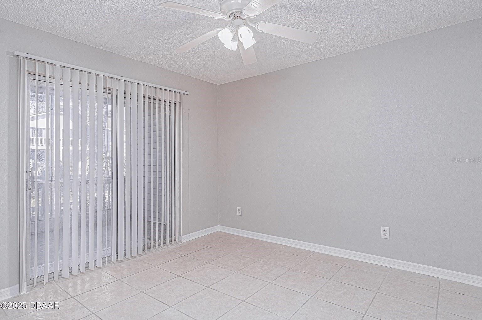 Image 10 of 19 For 1600 Big Tree Road H4