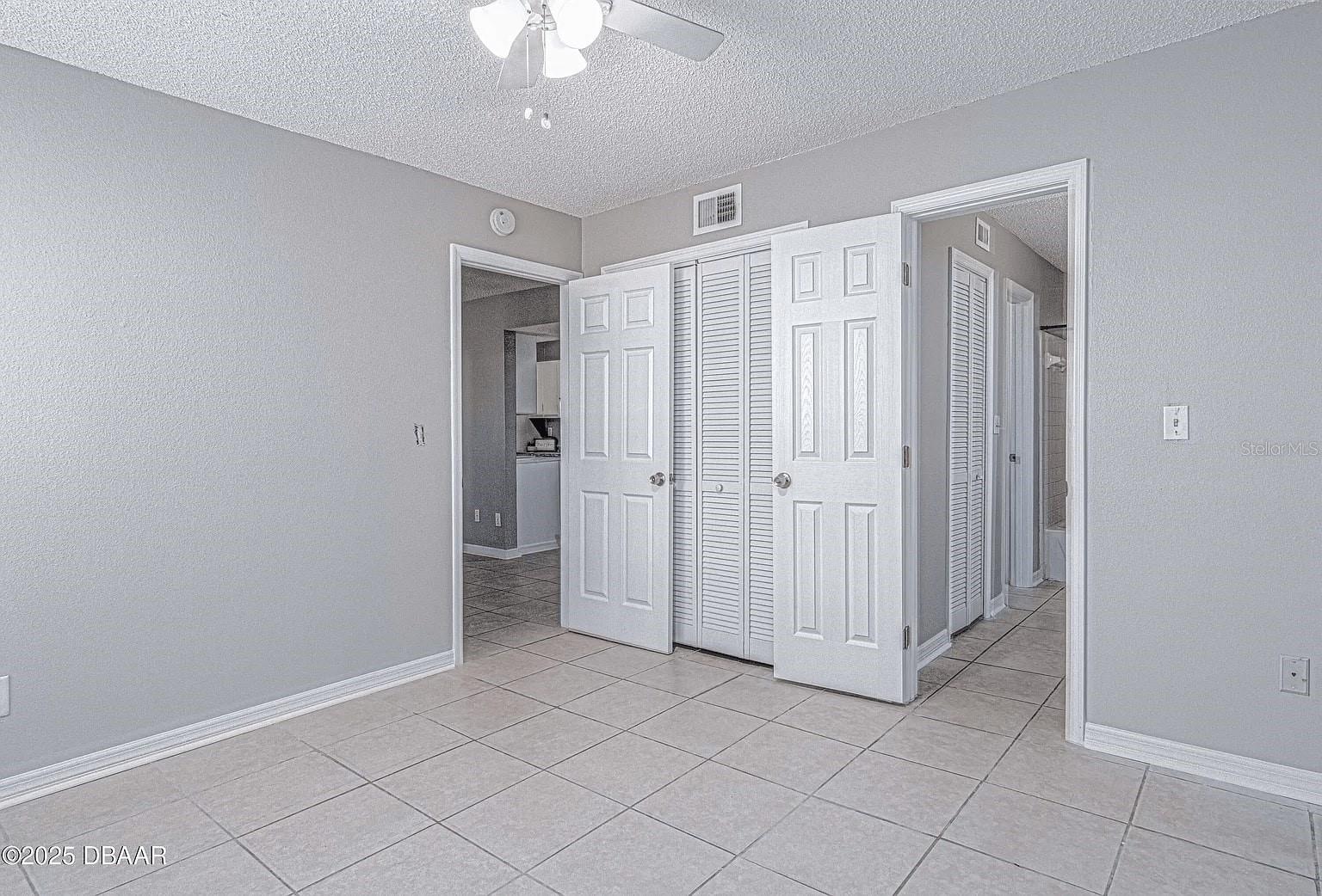 Image 12 of 19 For 1600 Big Tree Road H4