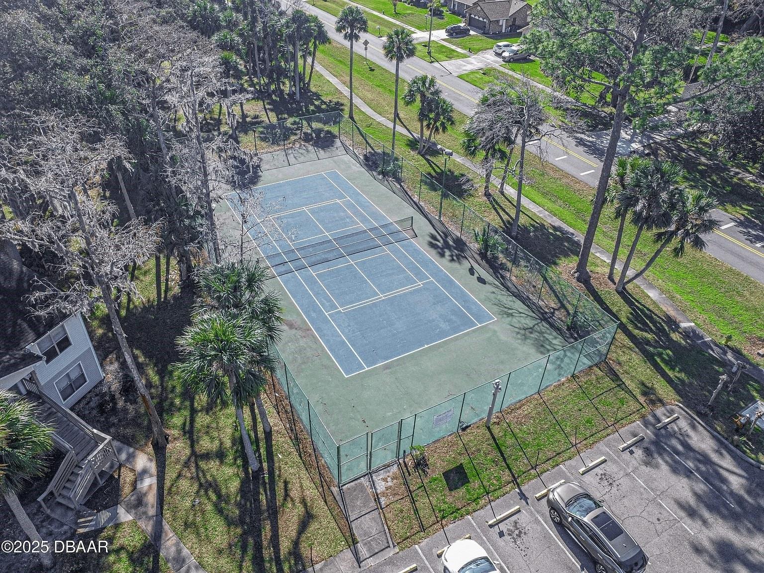 Image 18 of 19 For 1600 Big Tree Road H4