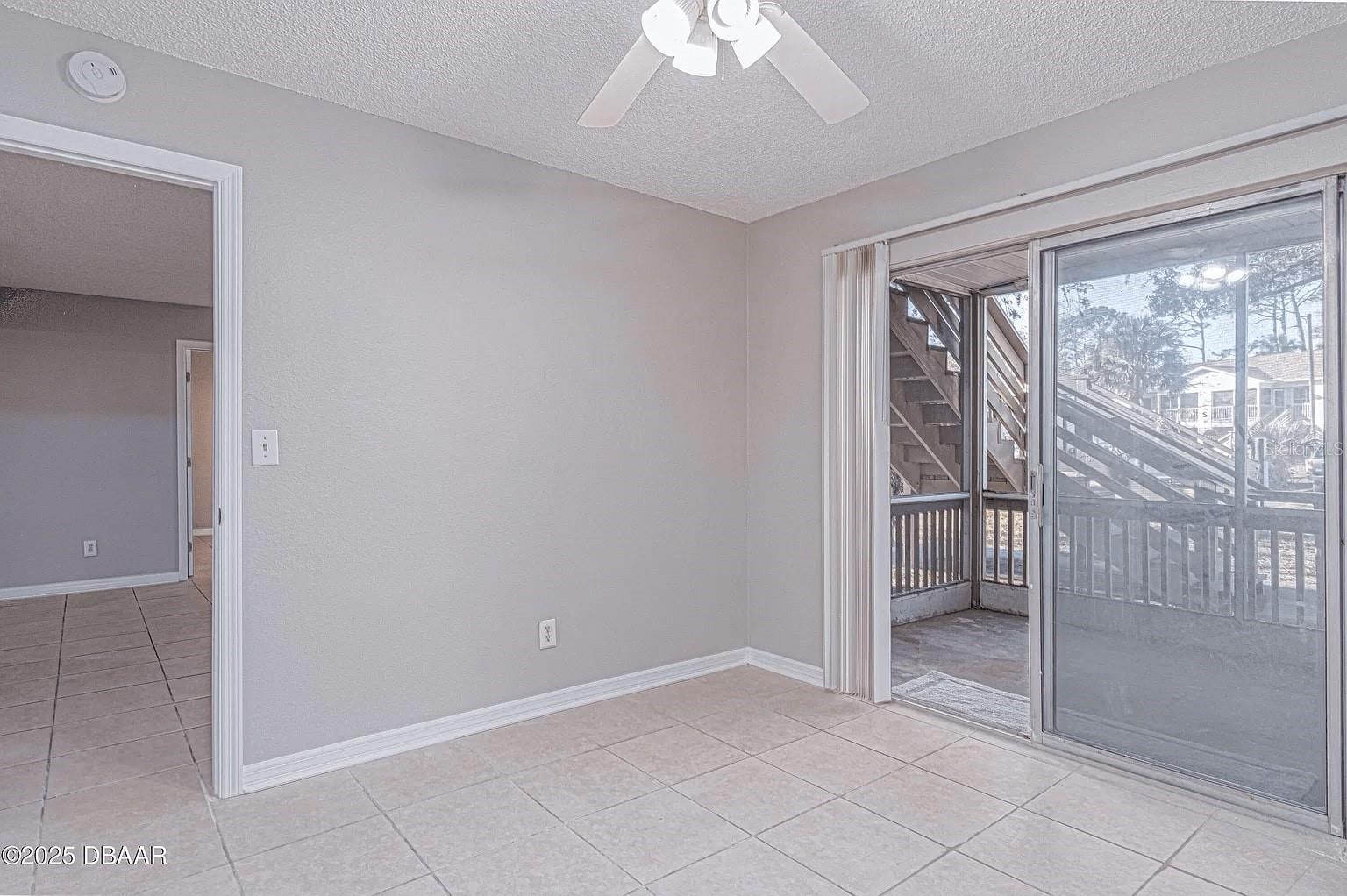 Image 9 of 19 For 1600 Big Tree Road H4