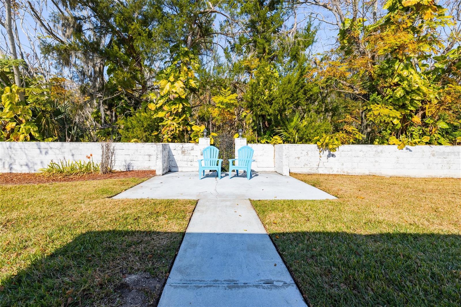 Image 27 of 32 For 692 Gaslight Drive