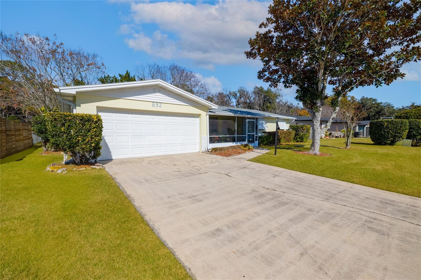 Image 31 of 32 For 692 Gaslight Drive