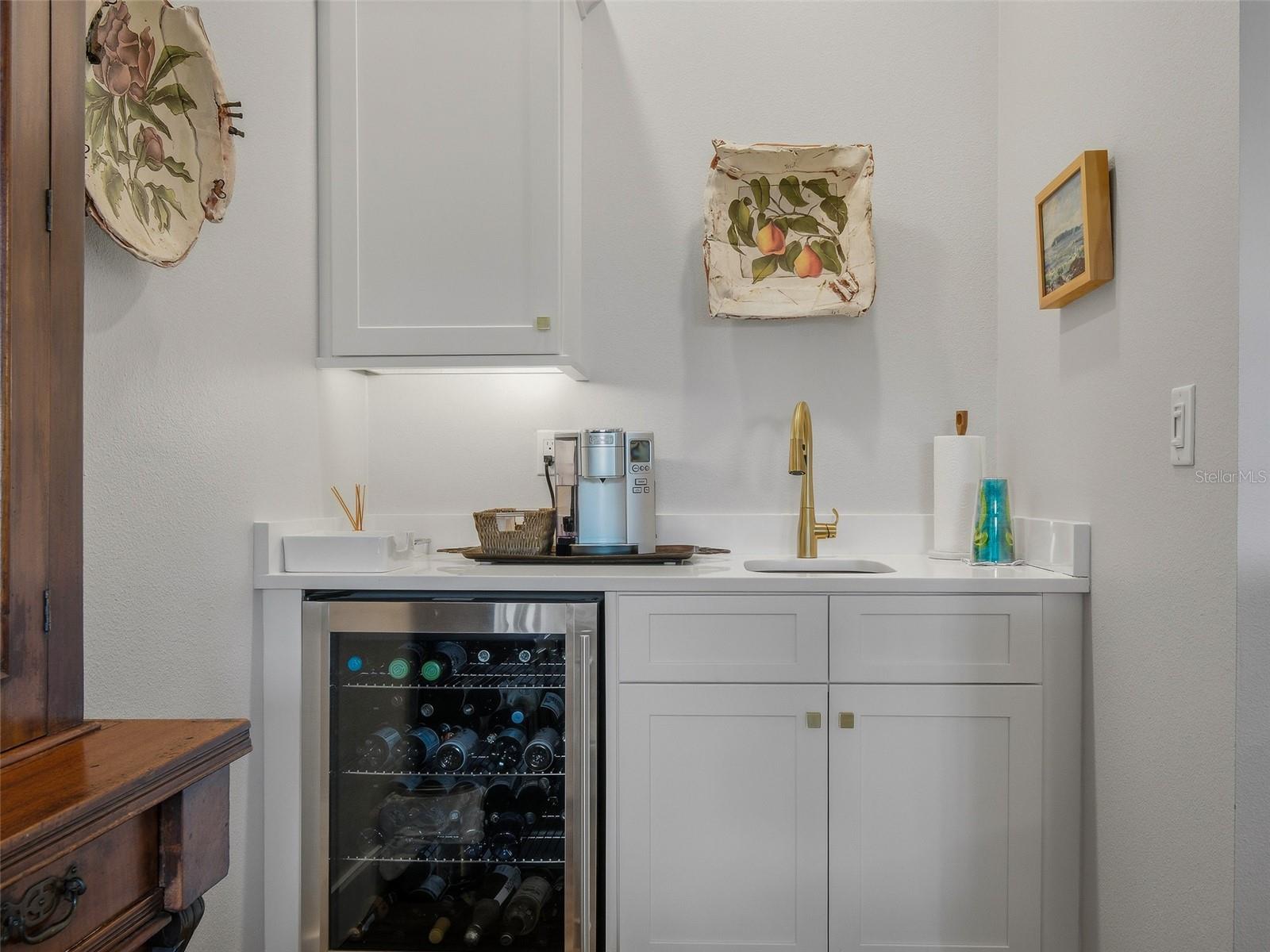 Image 40 of 77 For 3074 Isles Way