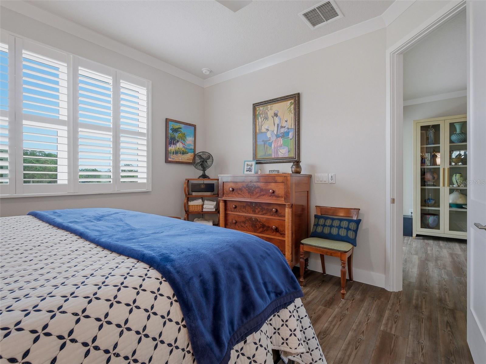 Image 41 of 77 For 3074 Isles Way