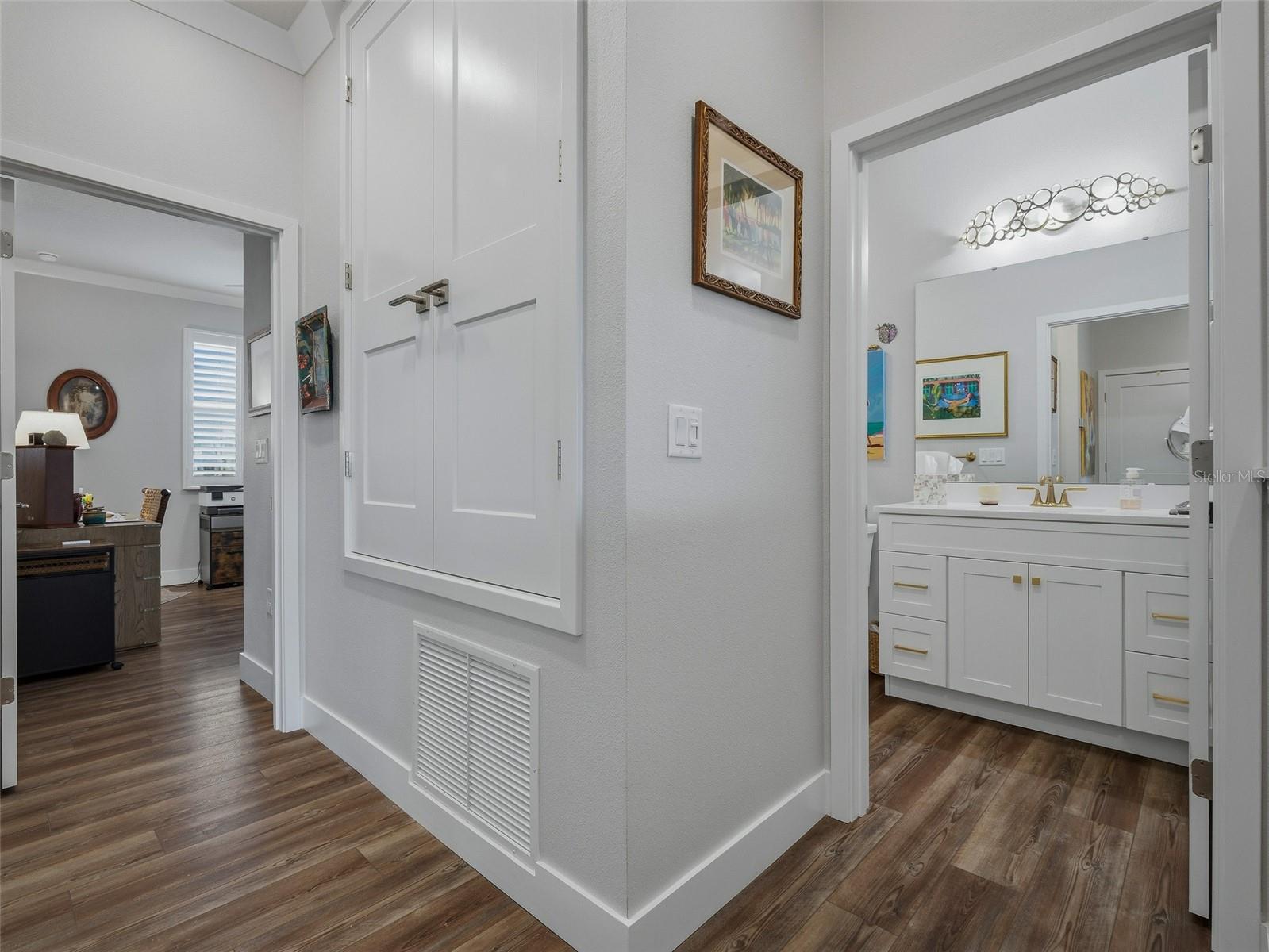 Image 52 of 77 For 3074 Isles Way