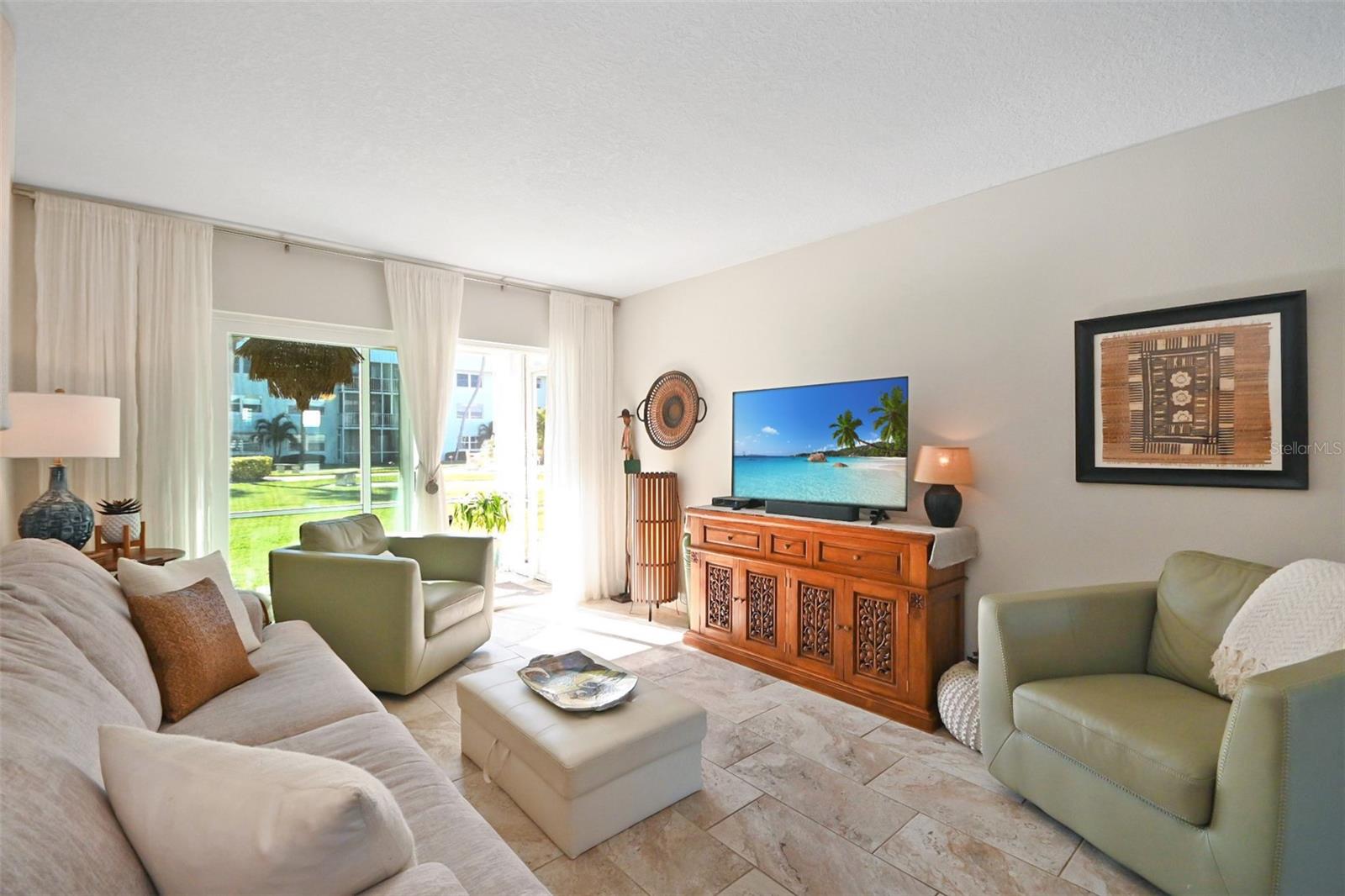 Image 14 of 35 For 325 Causeway  1020