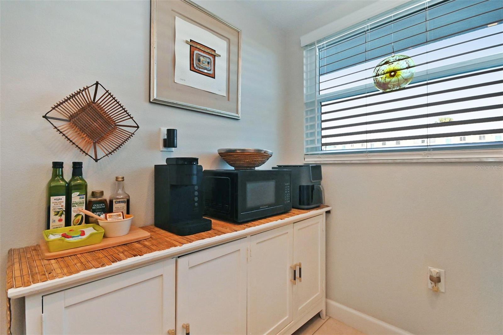 Image 8 of 35 For 325 Causeway  1020