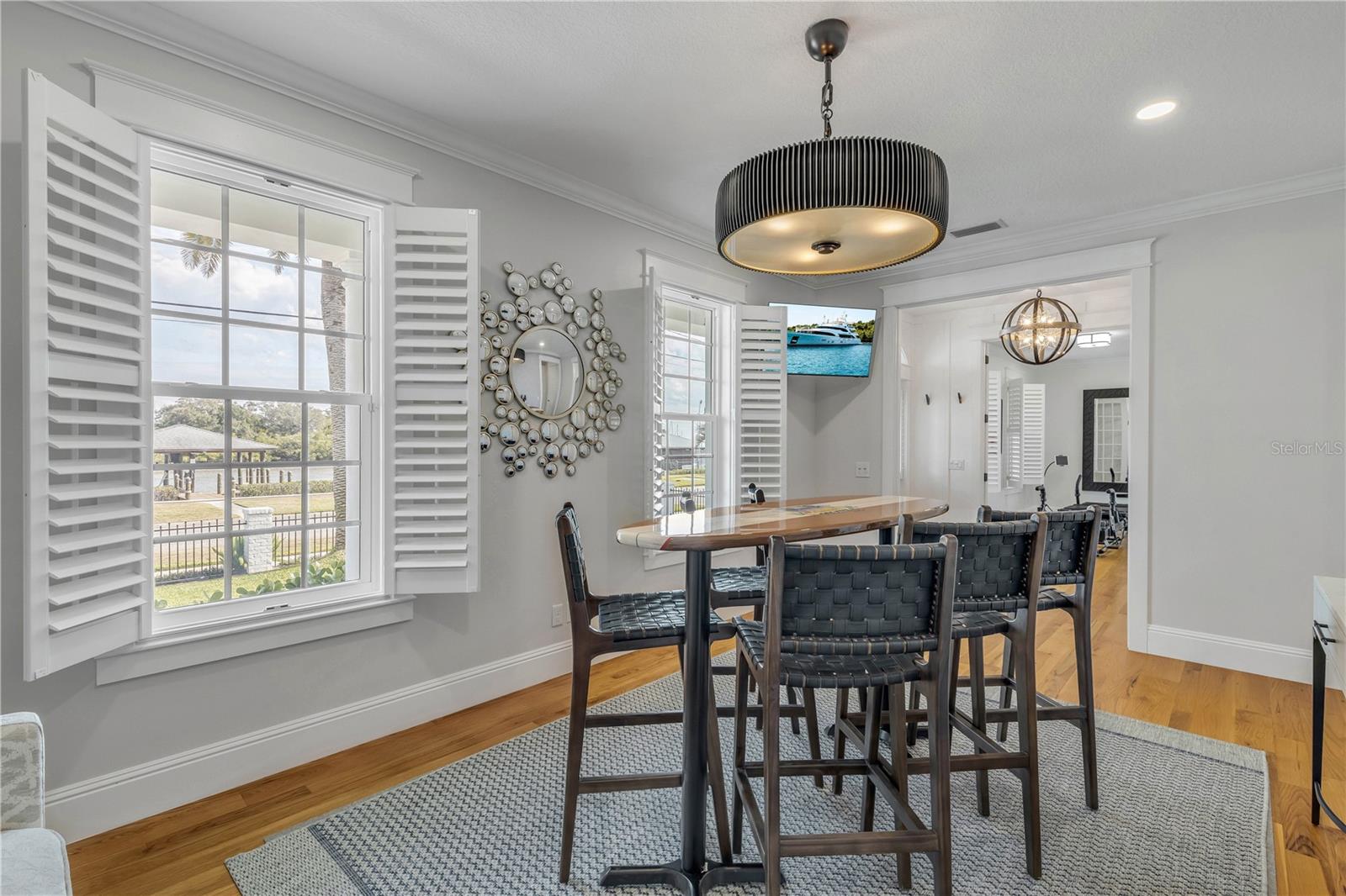 Image 16 of 95 For 1212 Riverside Drive