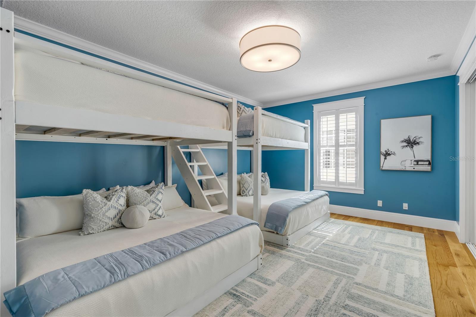 Image 42 of 95 For 1212 Riverside Drive