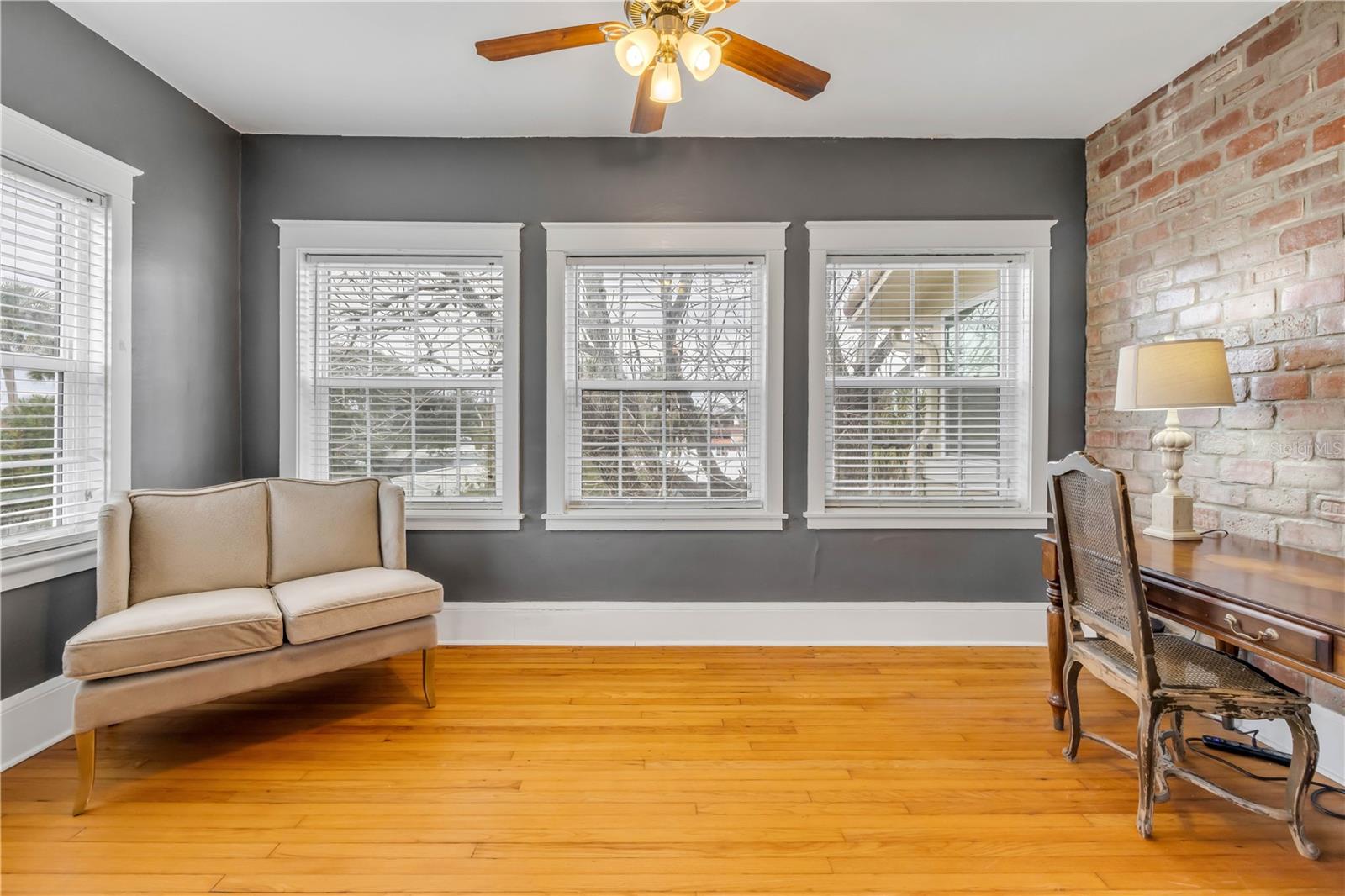 Image 45 of 97 For 319 Wisteria Road