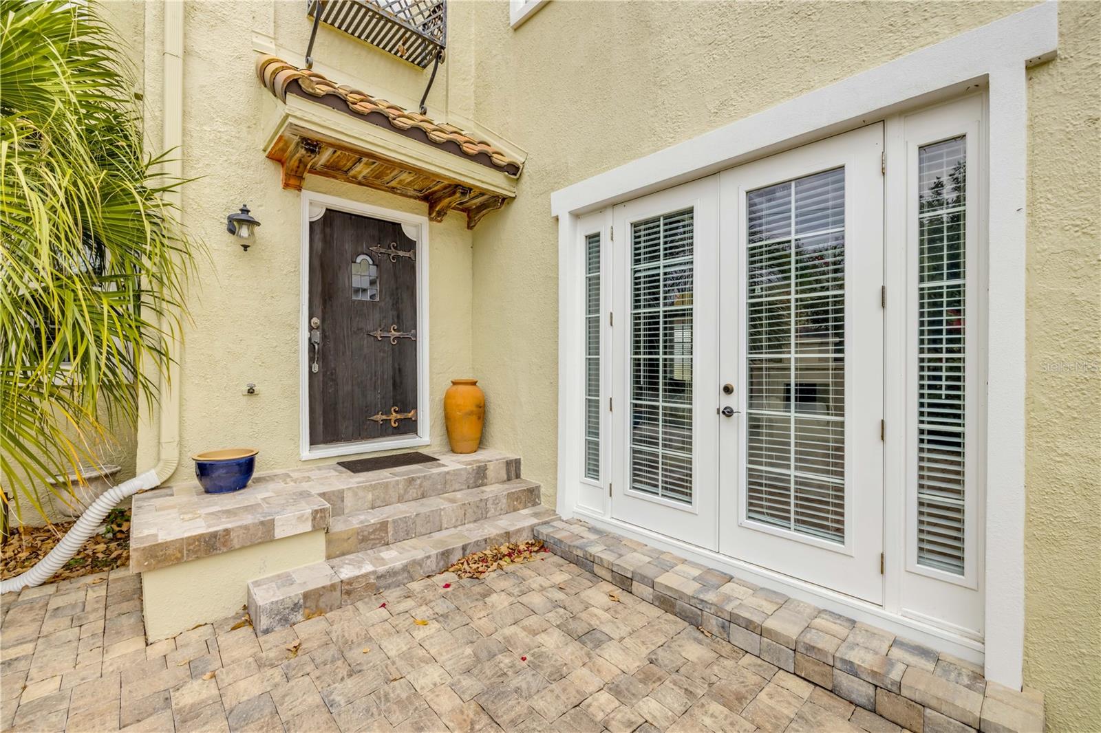 Image 73 of 97 For 319 Wisteria Road