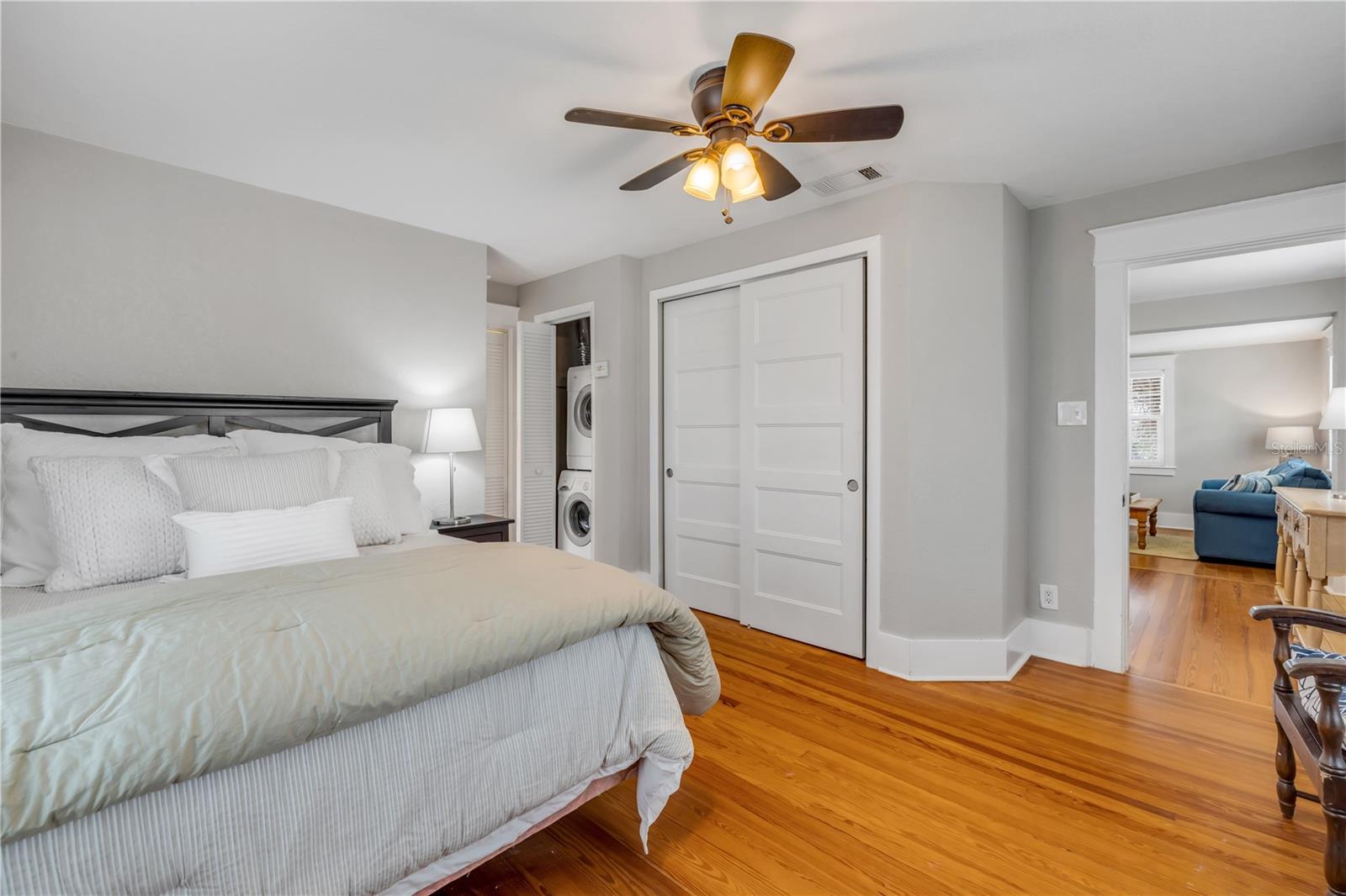 Image 89 of 97 For 319 Wisteria Road