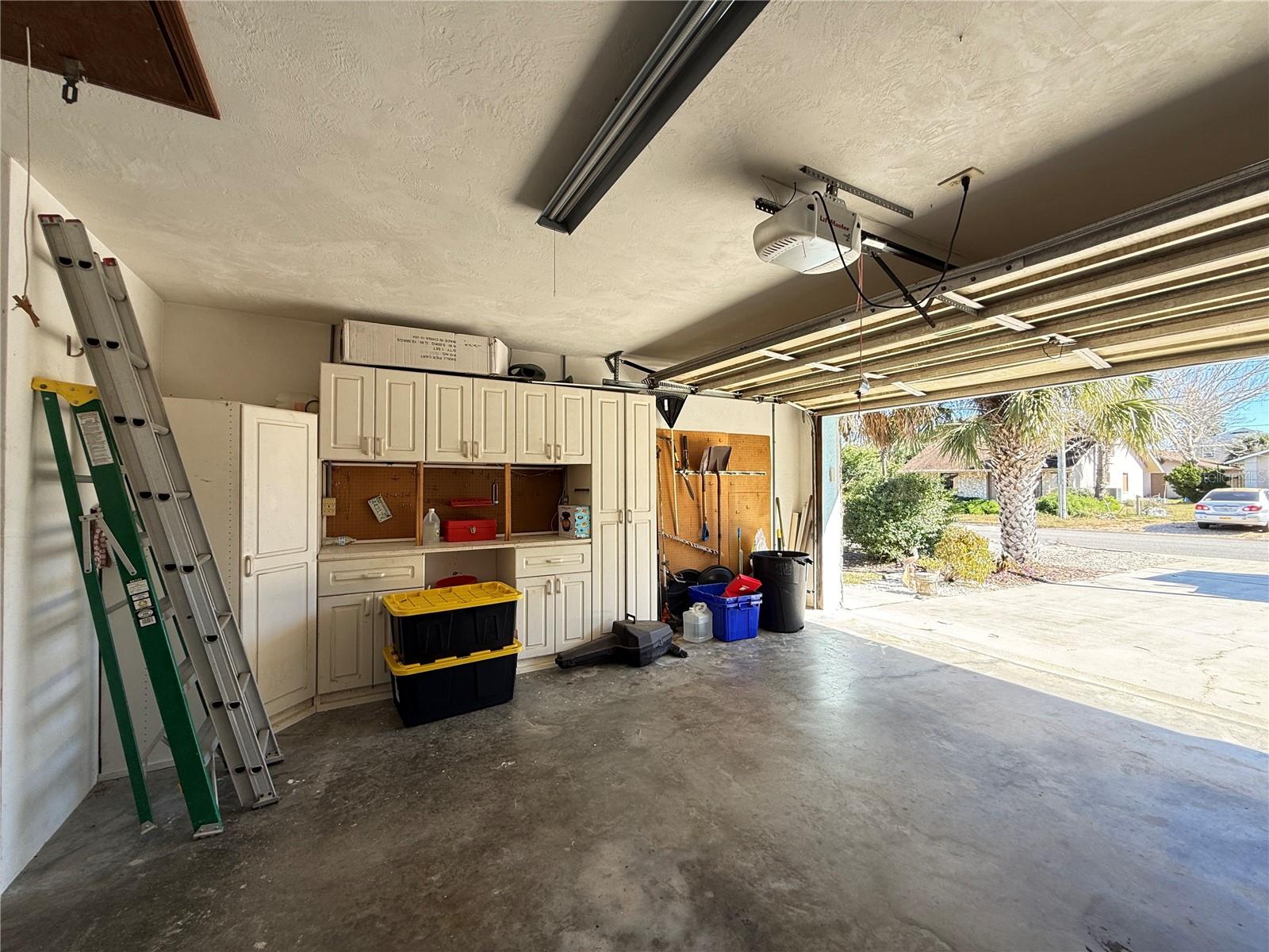 Image 23 of 25 For 828 23rd Avenue