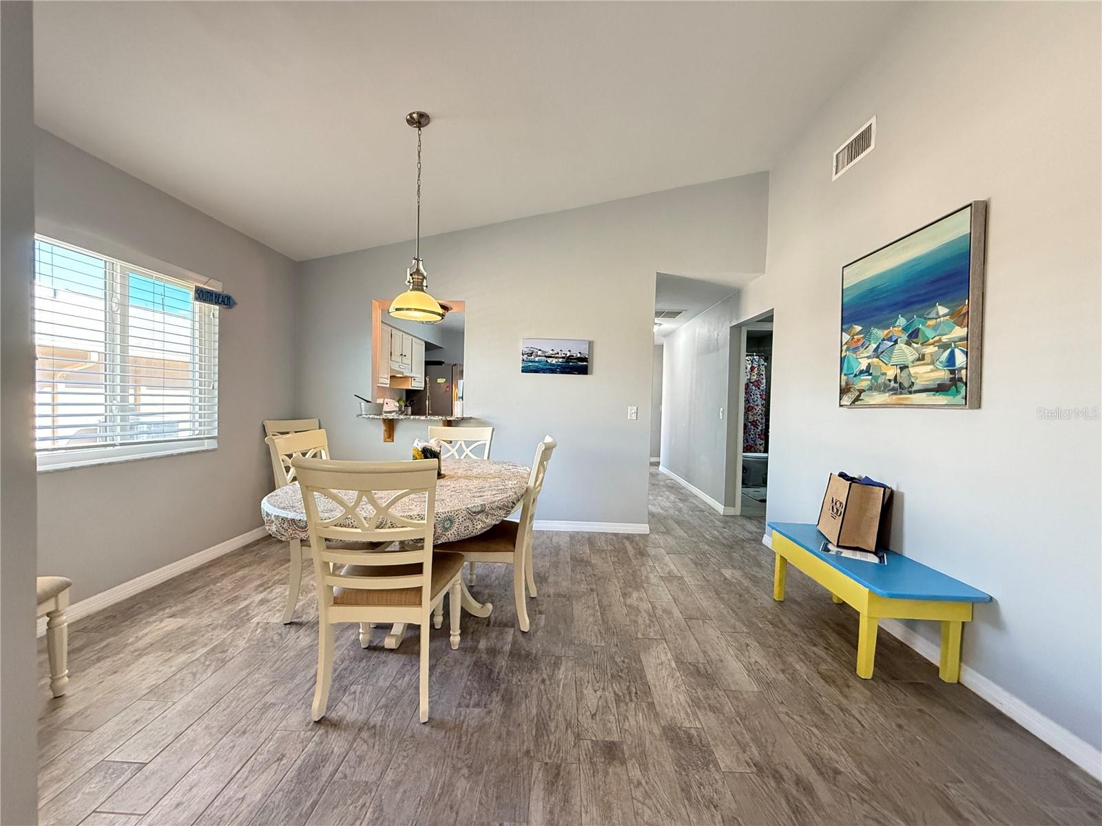 Image 7 of 25 For 828 23rd Avenue