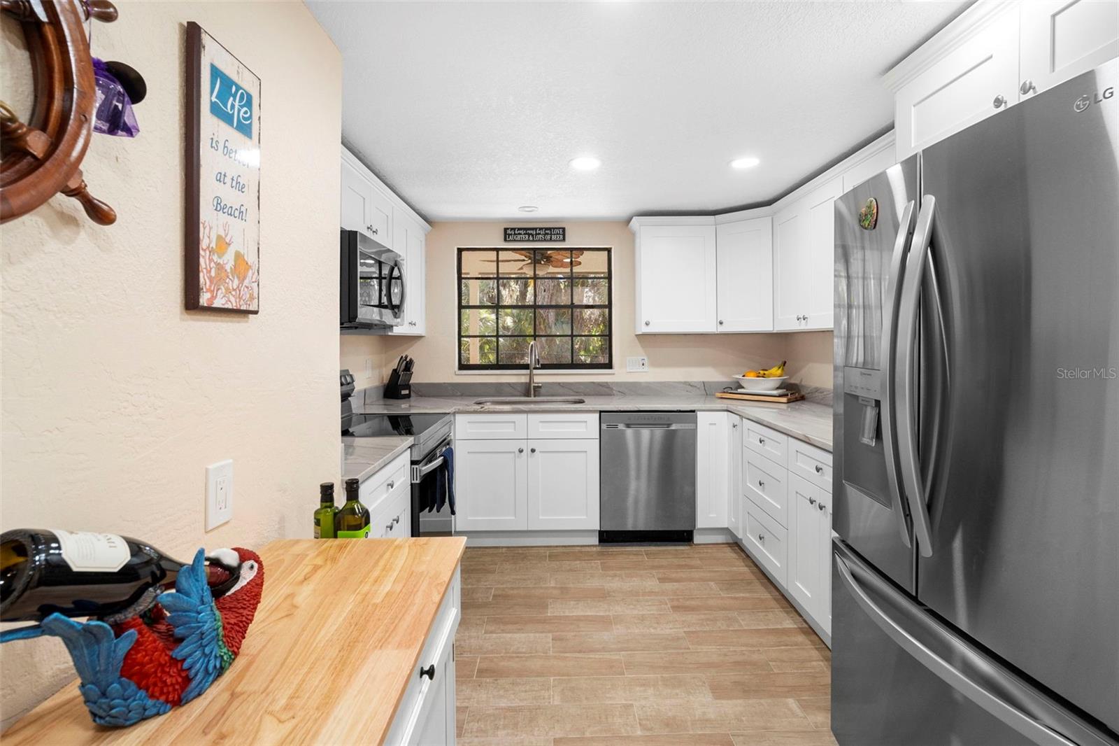 Image 14 of 42 For 813 Sugar House Drive