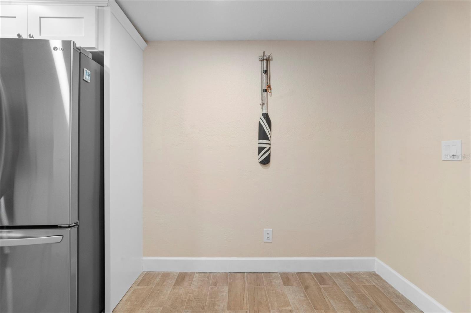 Image 18 of 42 For 813 Sugar House Drive