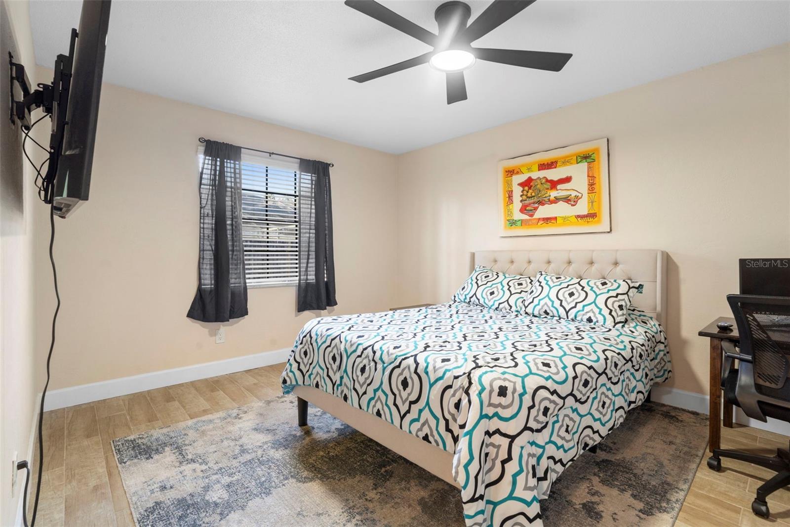 Image 25 of 42 For 813 Sugar House Drive