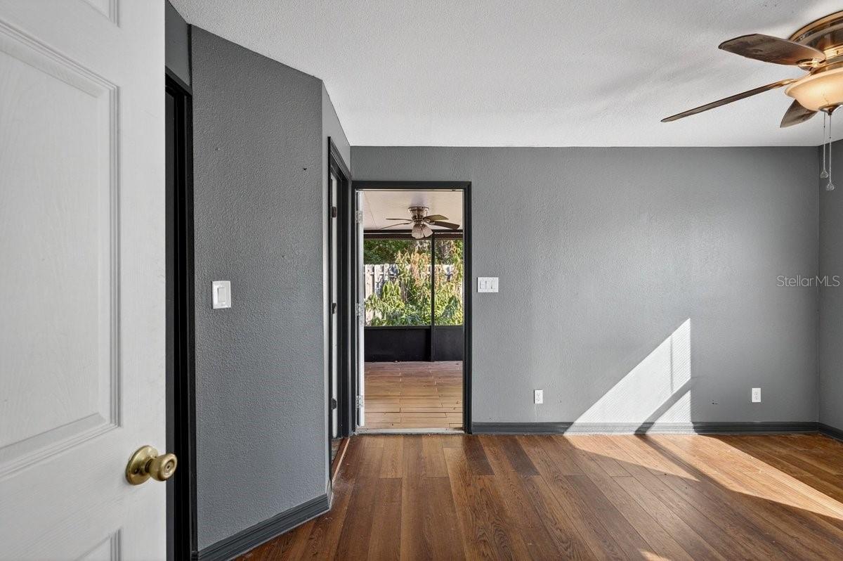 Image 18 of 53 For 493 Baltimore Drive