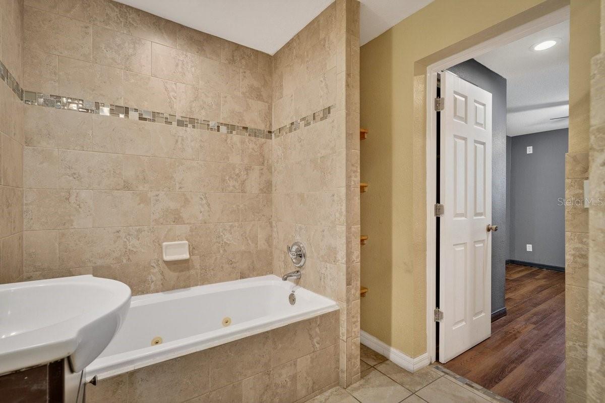 Image 35 of 53 For 493 Baltimore Drive