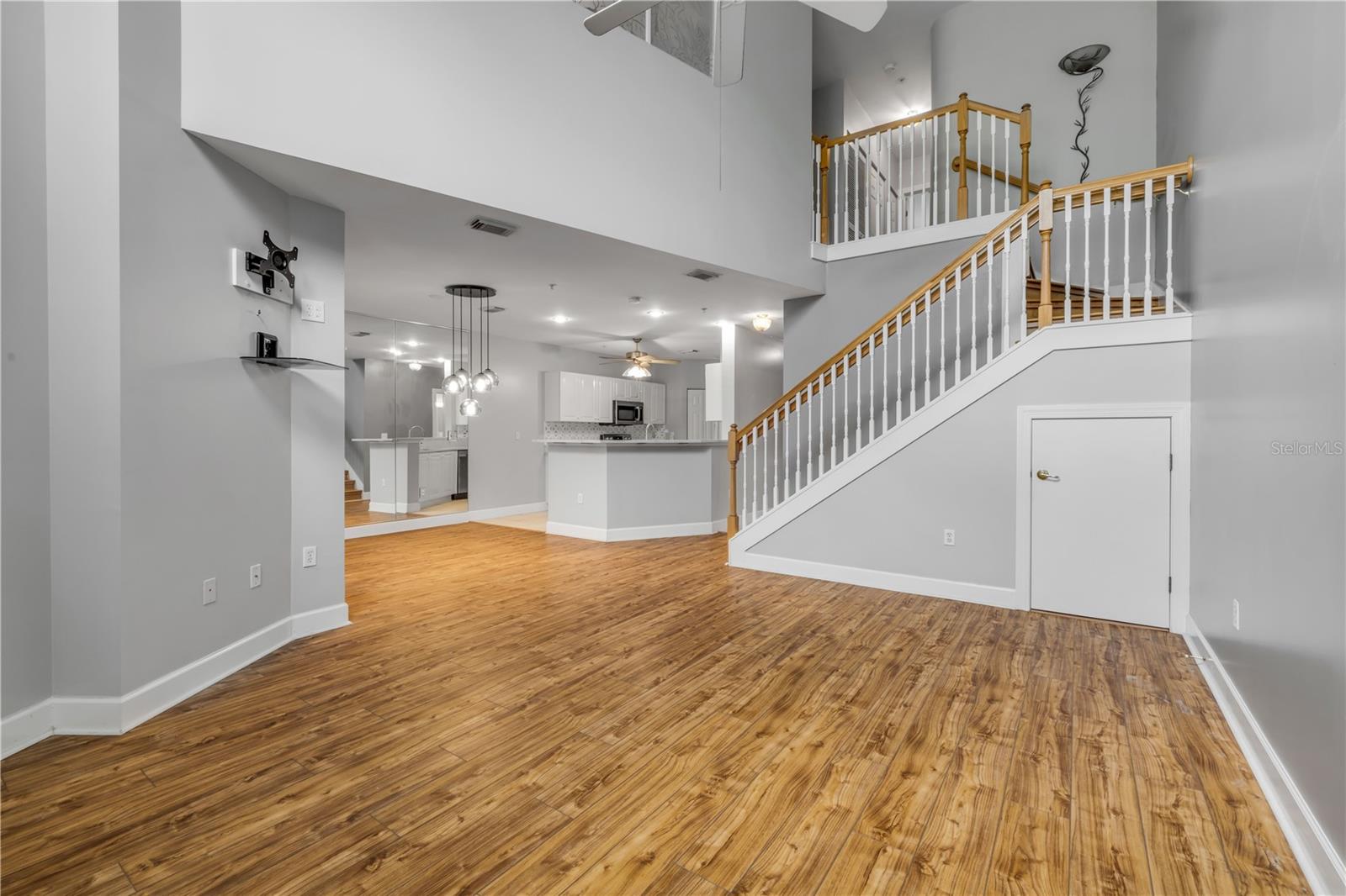 Image 14 of 67 For 415 Bouchelle Drive