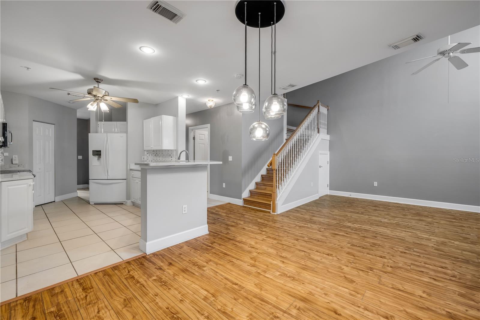 Image 22 of 67 For 415 Bouchelle Drive