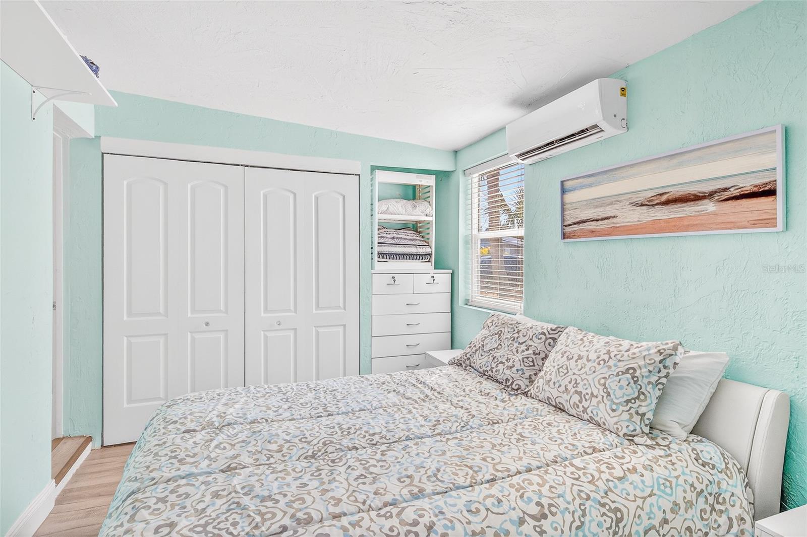 Image 26 of 42 For 7 River Drive