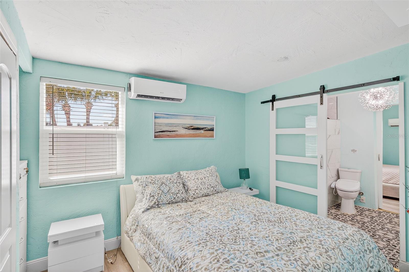 Image 27 of 42 For 7 River Drive