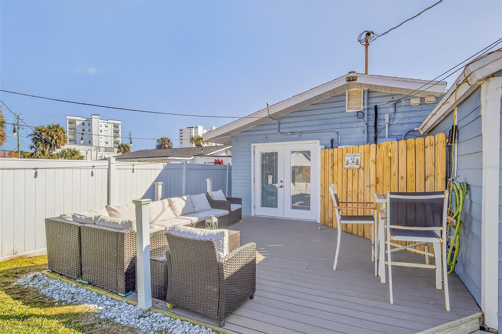 Image 30 of 42 For 7 River Drive