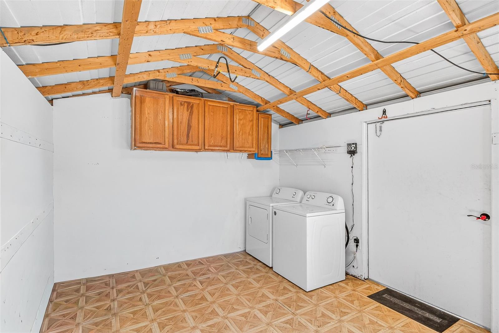 Image 37 of 42 For 7 River Drive