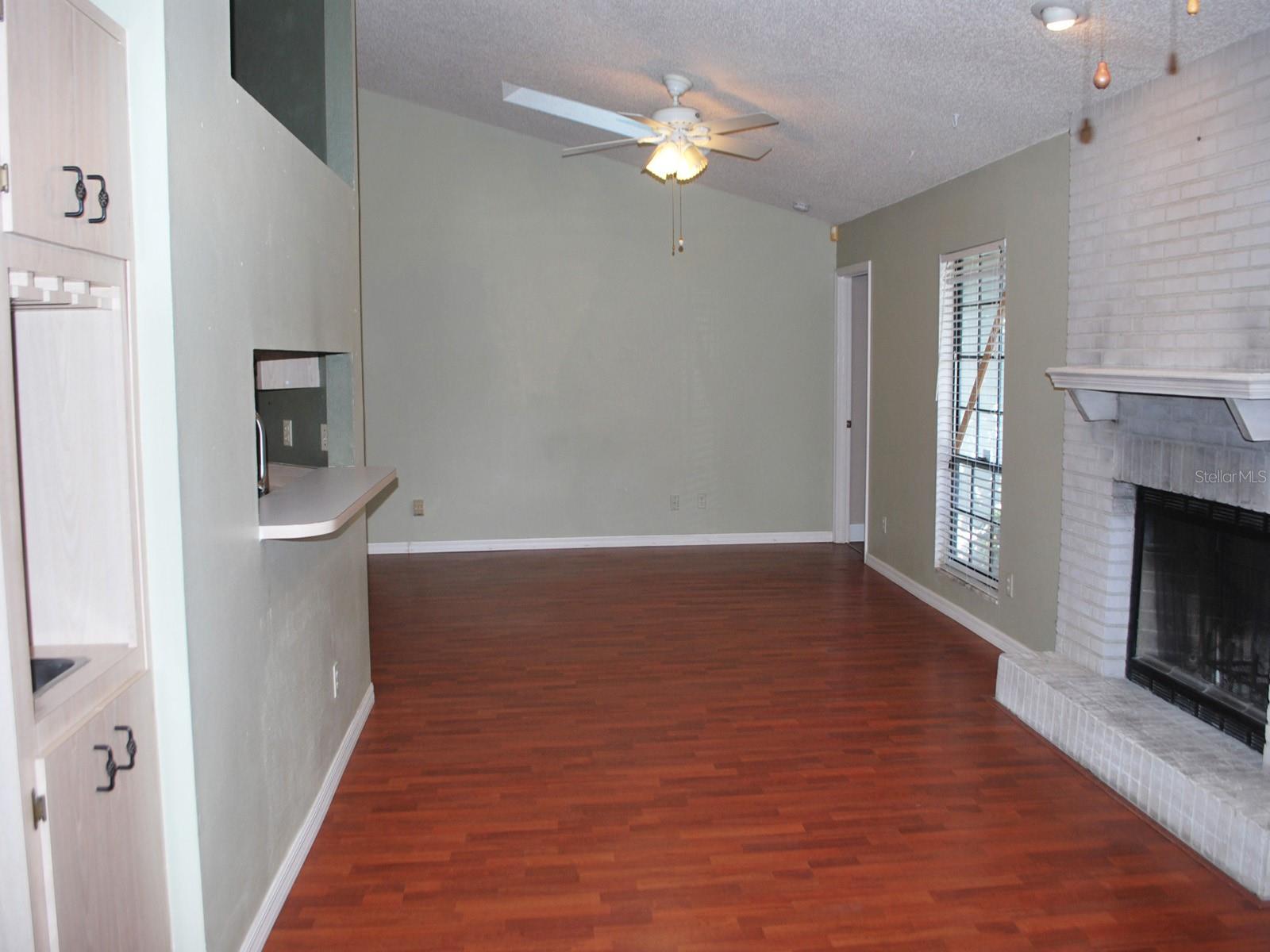 Image 16 of 29 For 2213 Pine Tree Drive