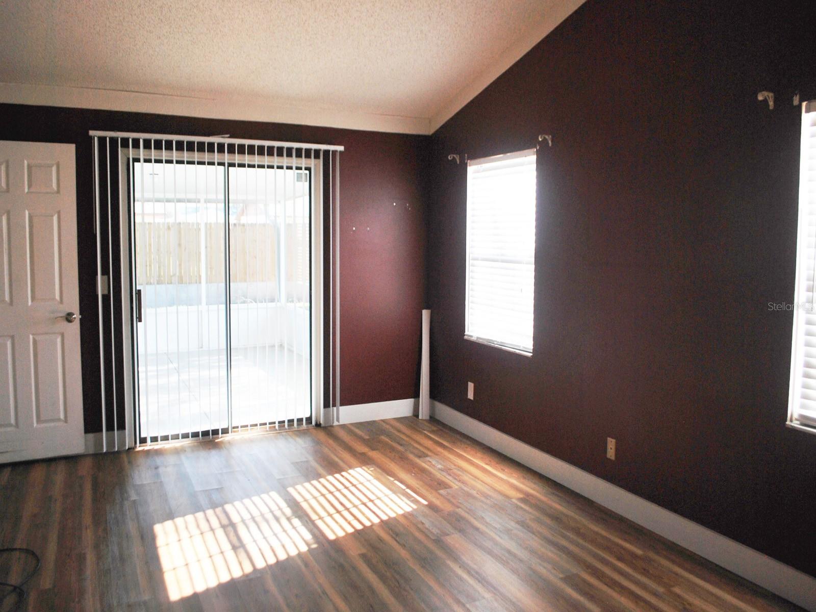 Image 27 of 29 For 2213 Pine Tree Drive