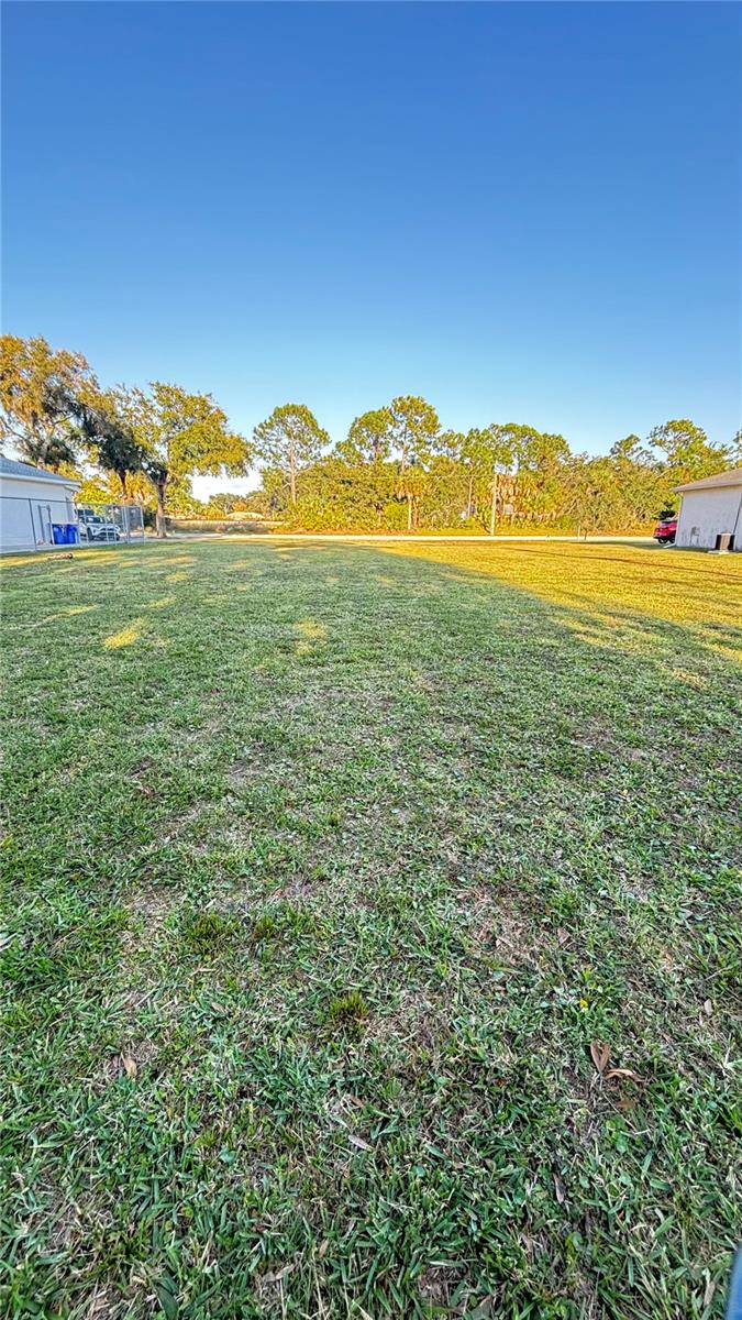 Image 5 of 7 For 2224 Hibiscus Drive