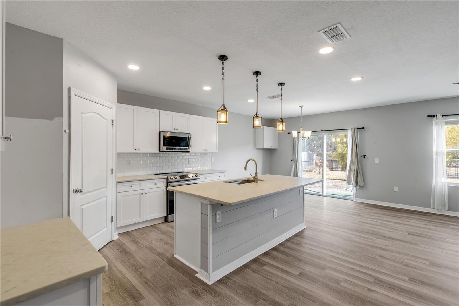 Image 16 of 77 For 5215 Bear Corn Run