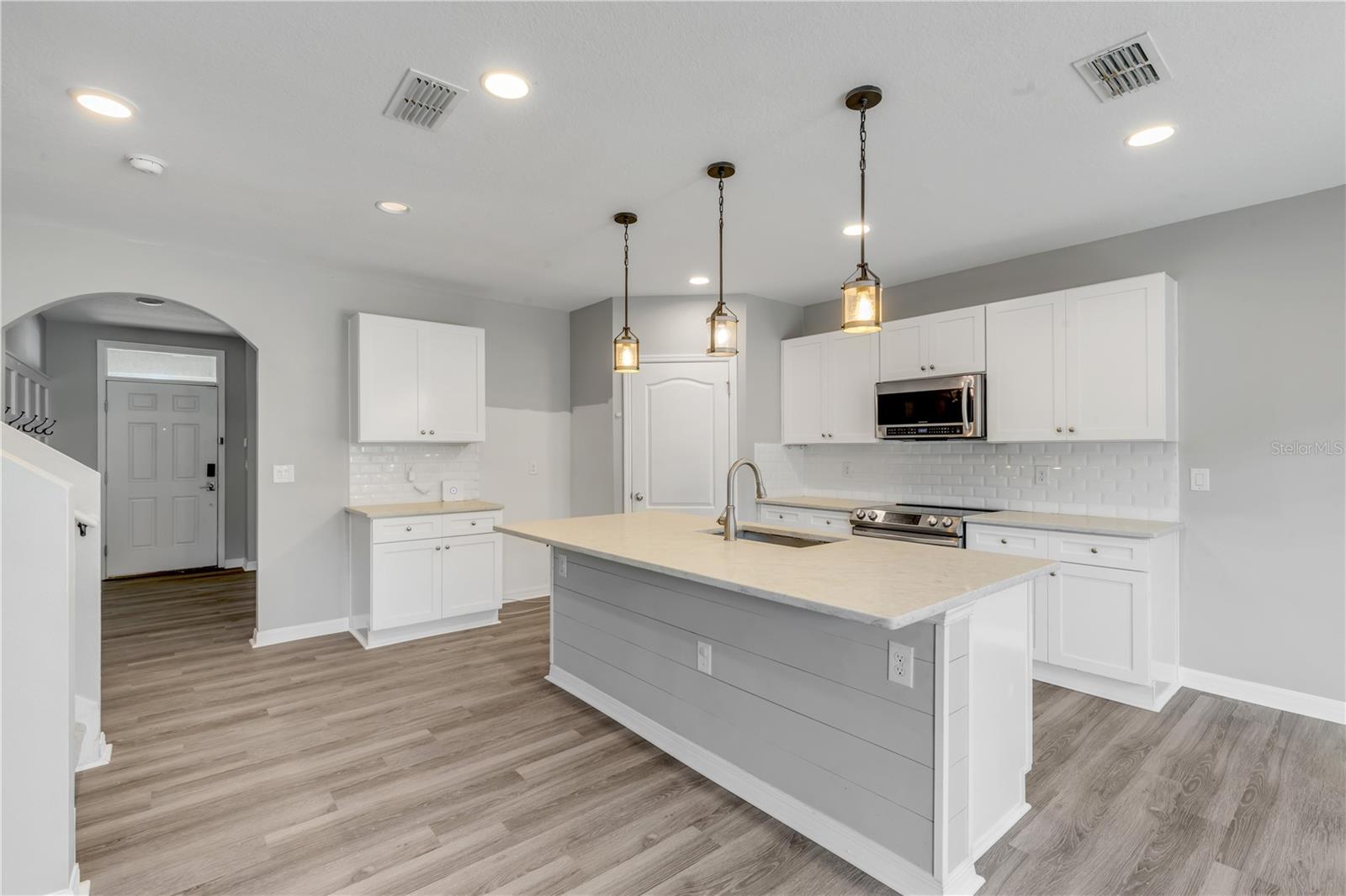 Image 25 of 77 For 5215 Bear Corn Run