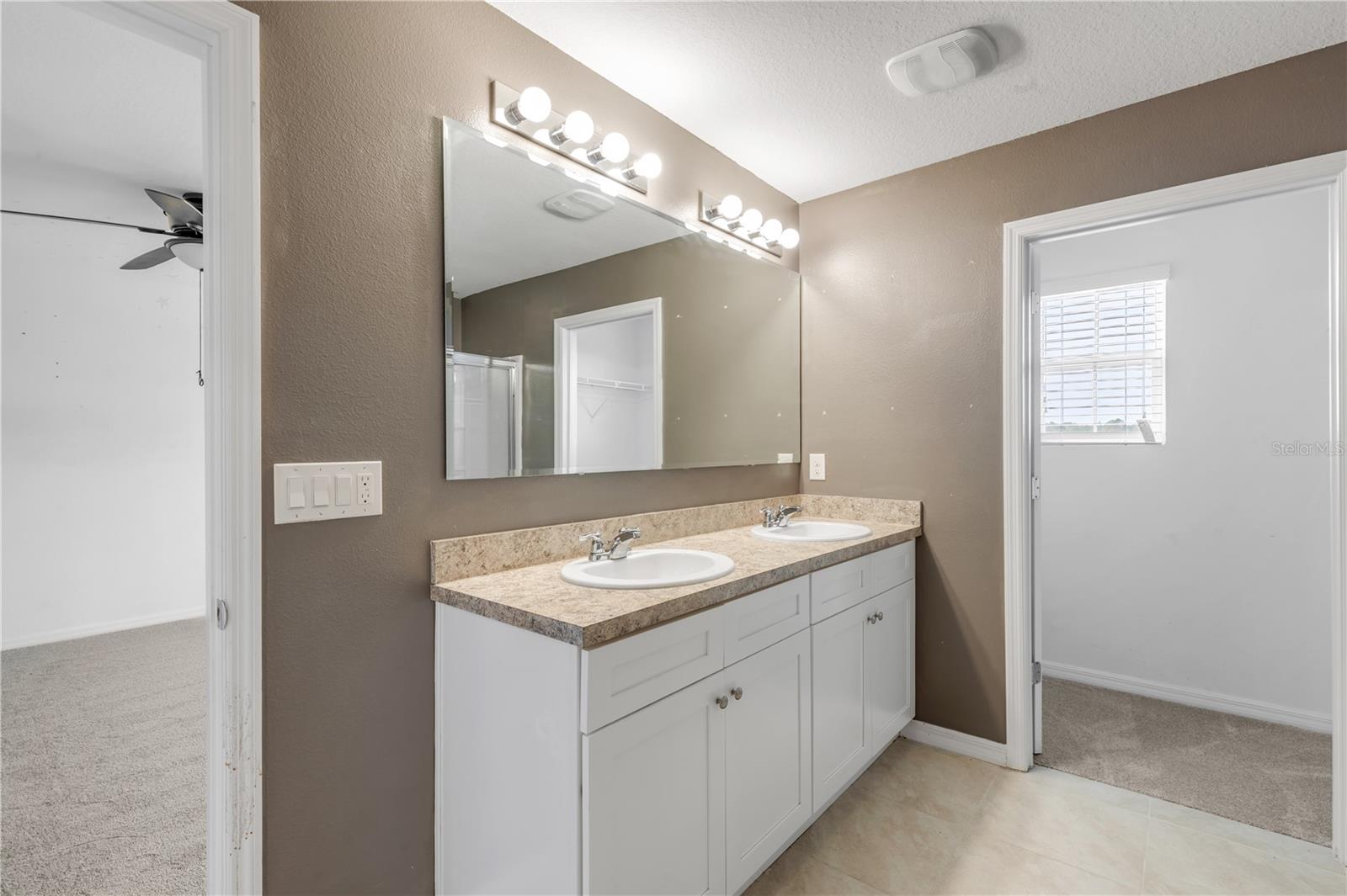 Image 42 of 77 For 5215 Bear Corn Run