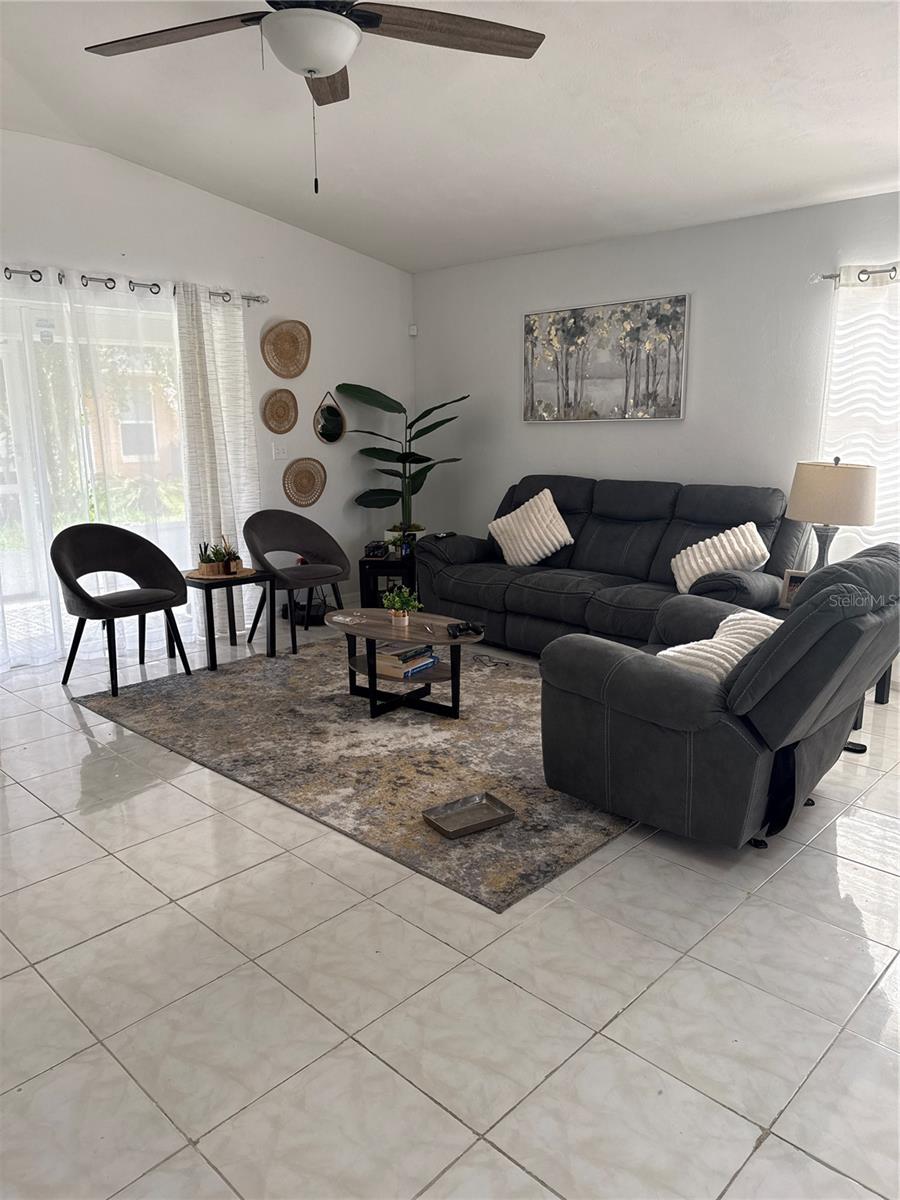 Image 5 of 10 For 1458 Bay Grove Drive