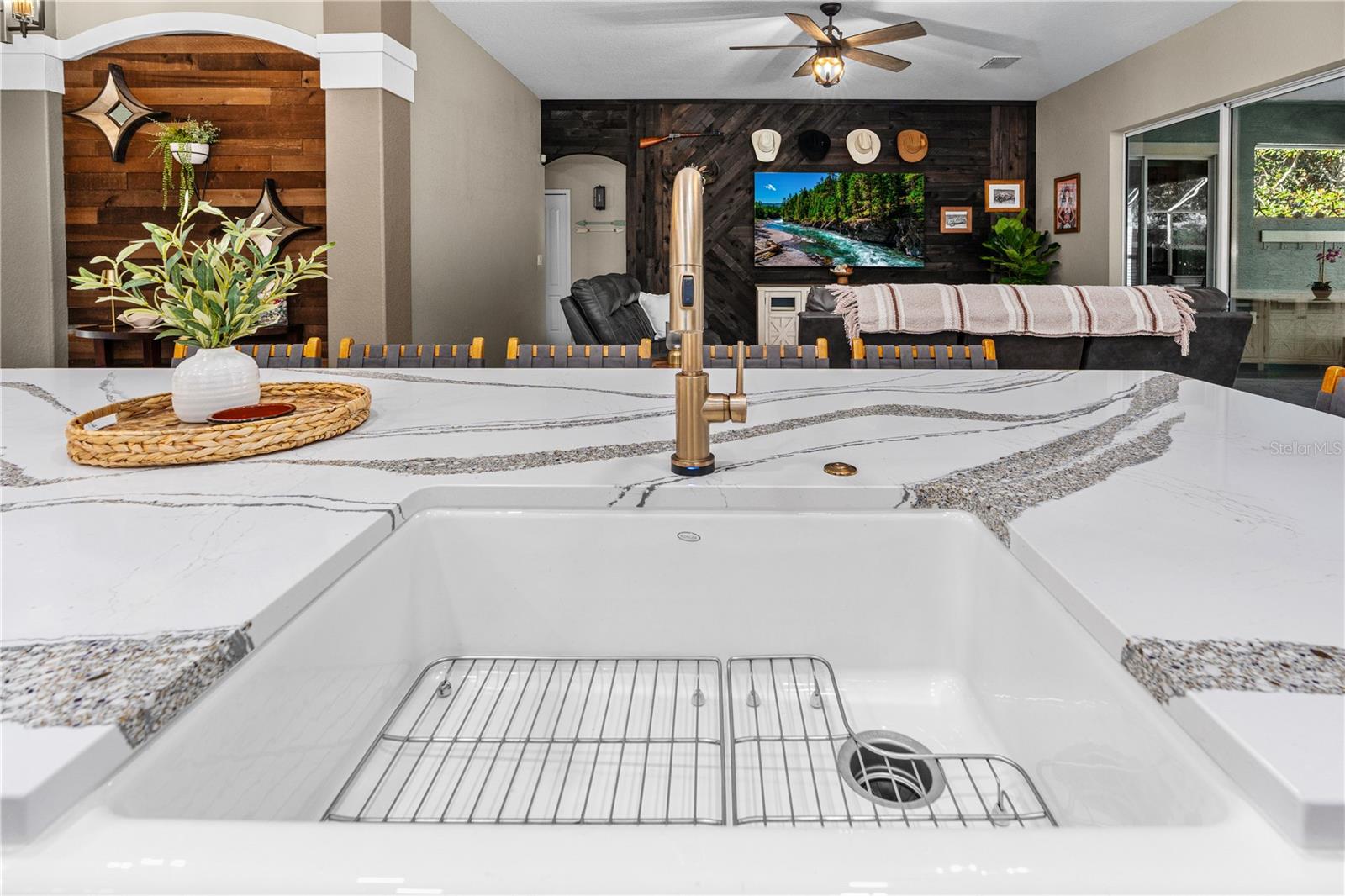 Image 22 of 76 For 5931 Broken Bow Lane