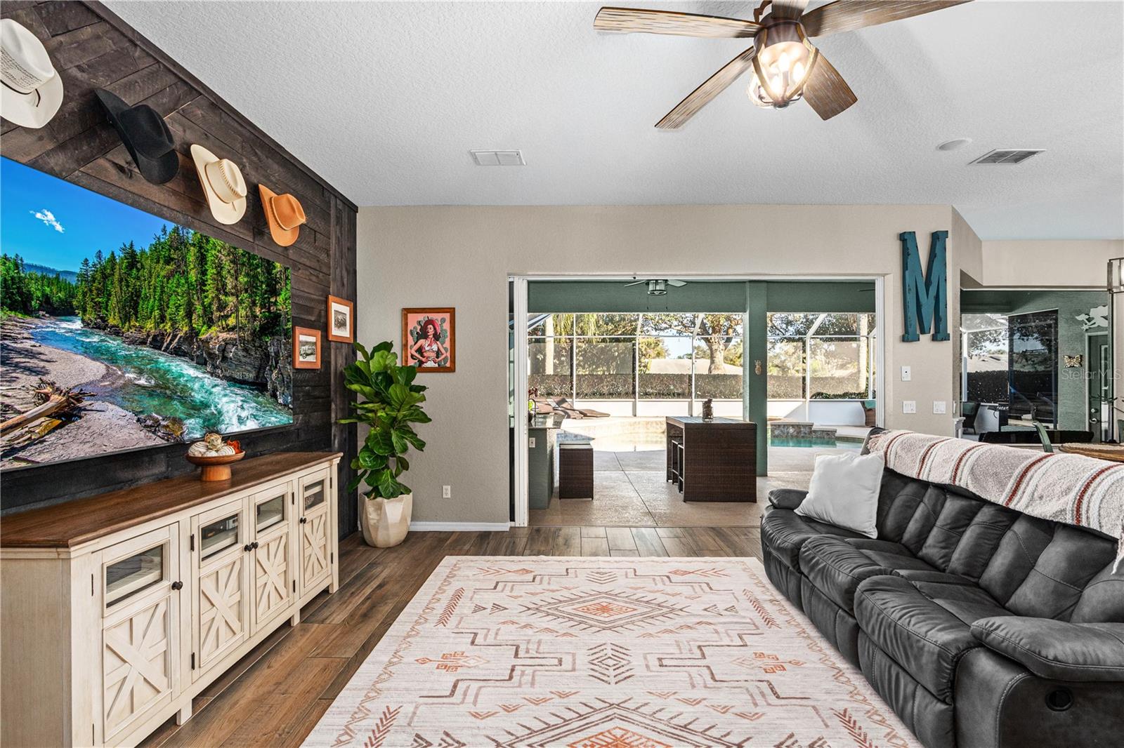 Image 28 of 76 For 5931 Broken Bow Lane