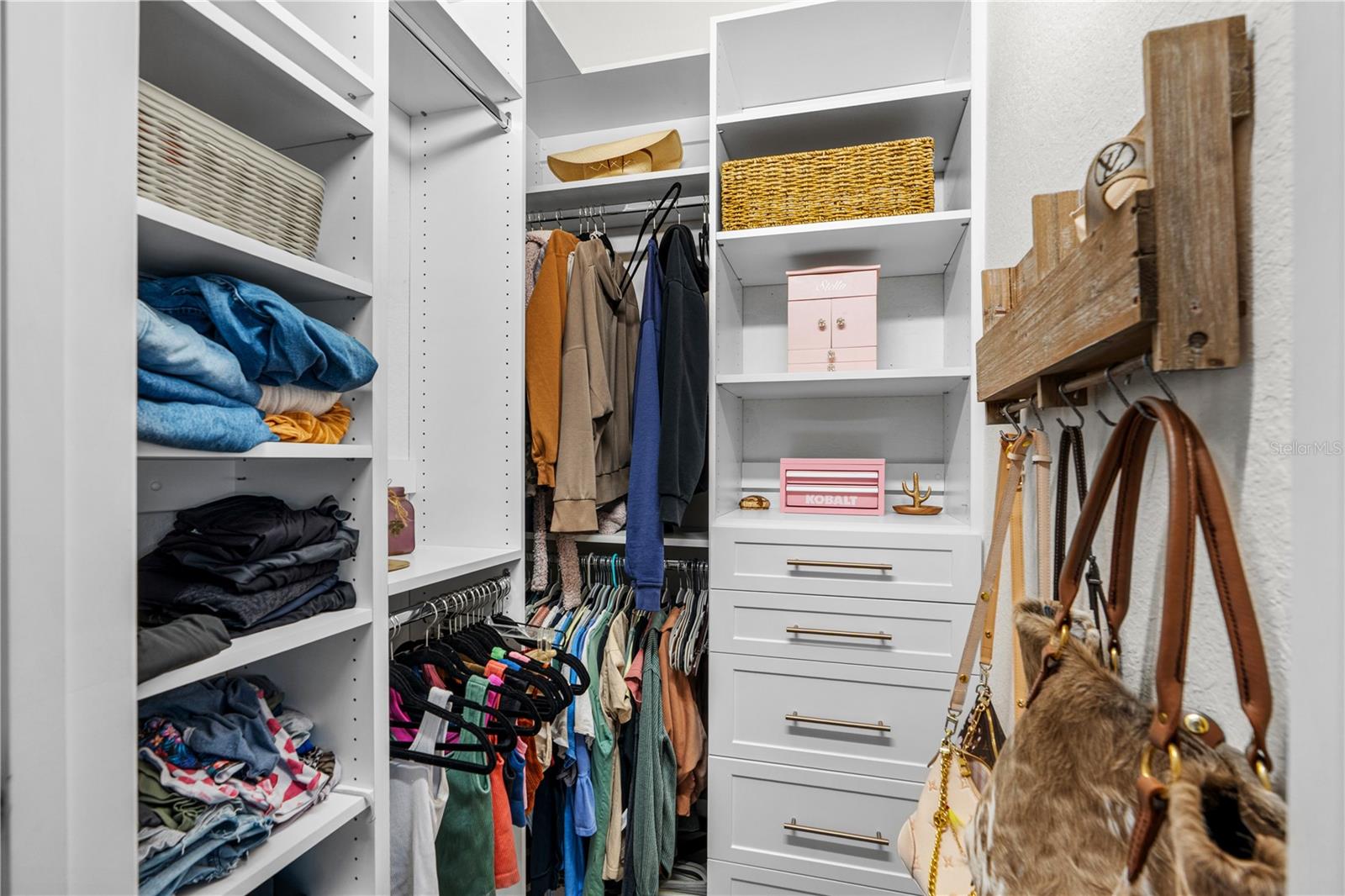 Image 46 of 76 For 5931 Broken Bow Lane