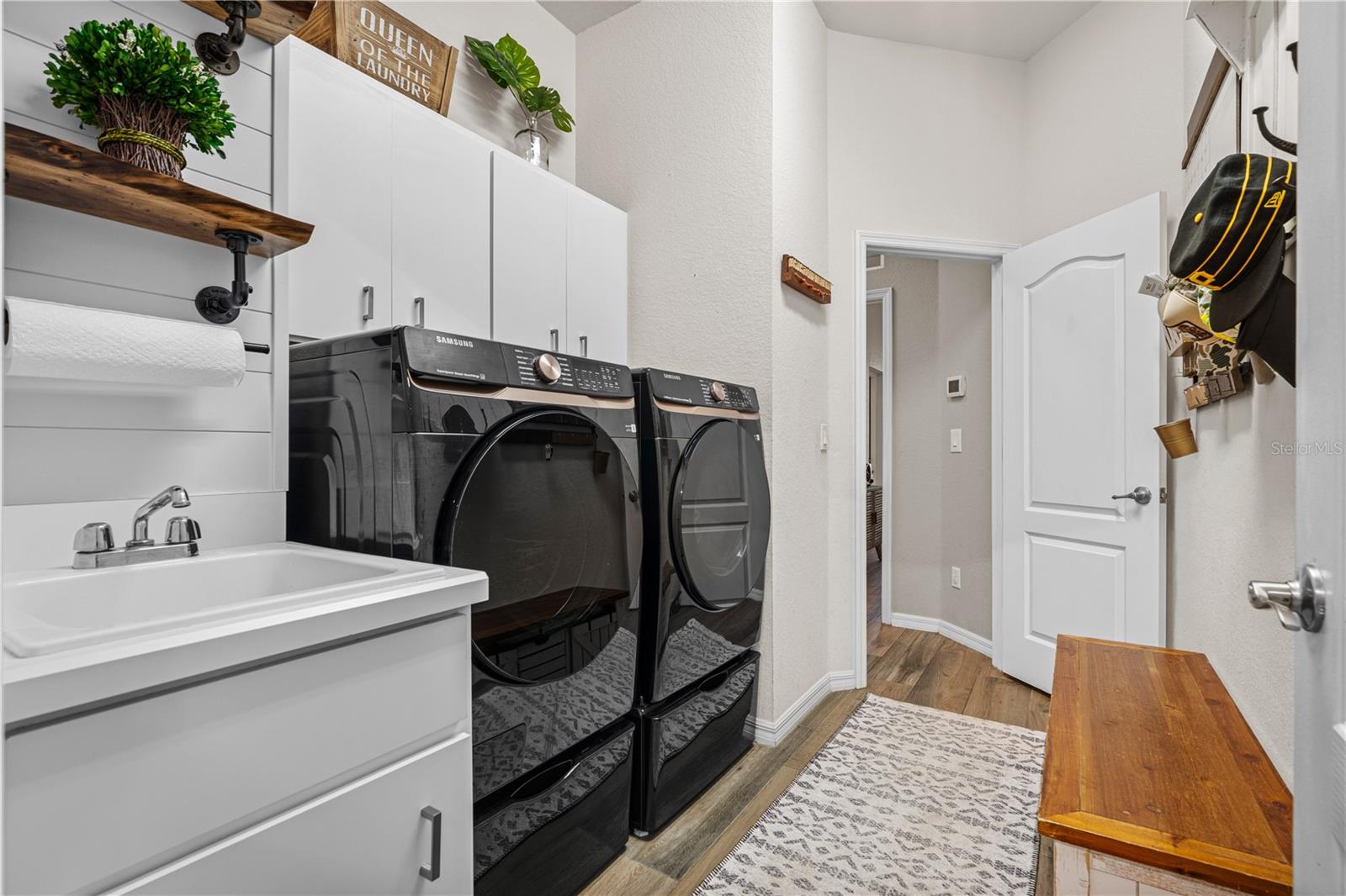 Image 55 of 76 For 5931 Broken Bow Lane