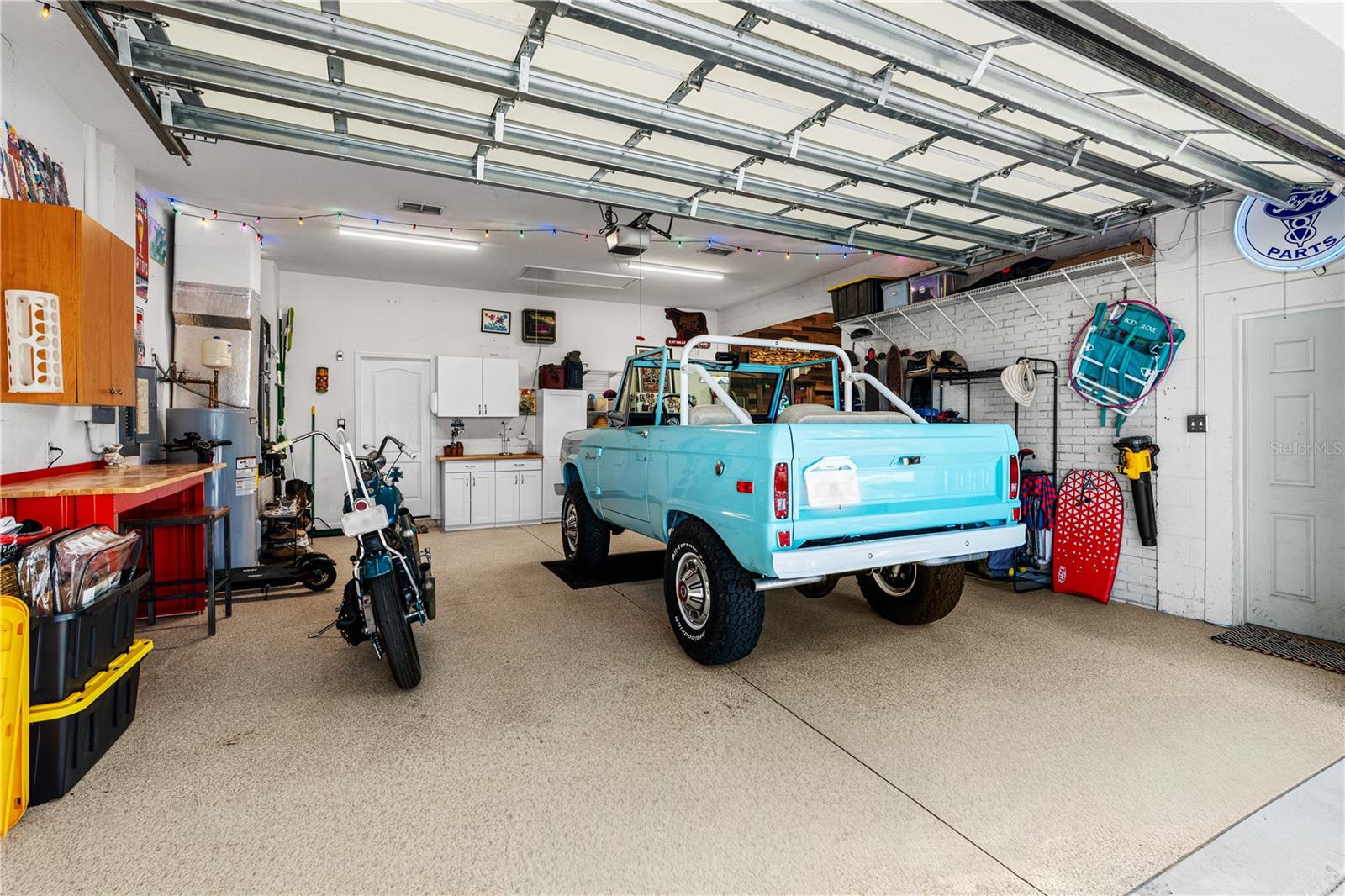 Image 57 of 76 For 5931 Broken Bow Lane