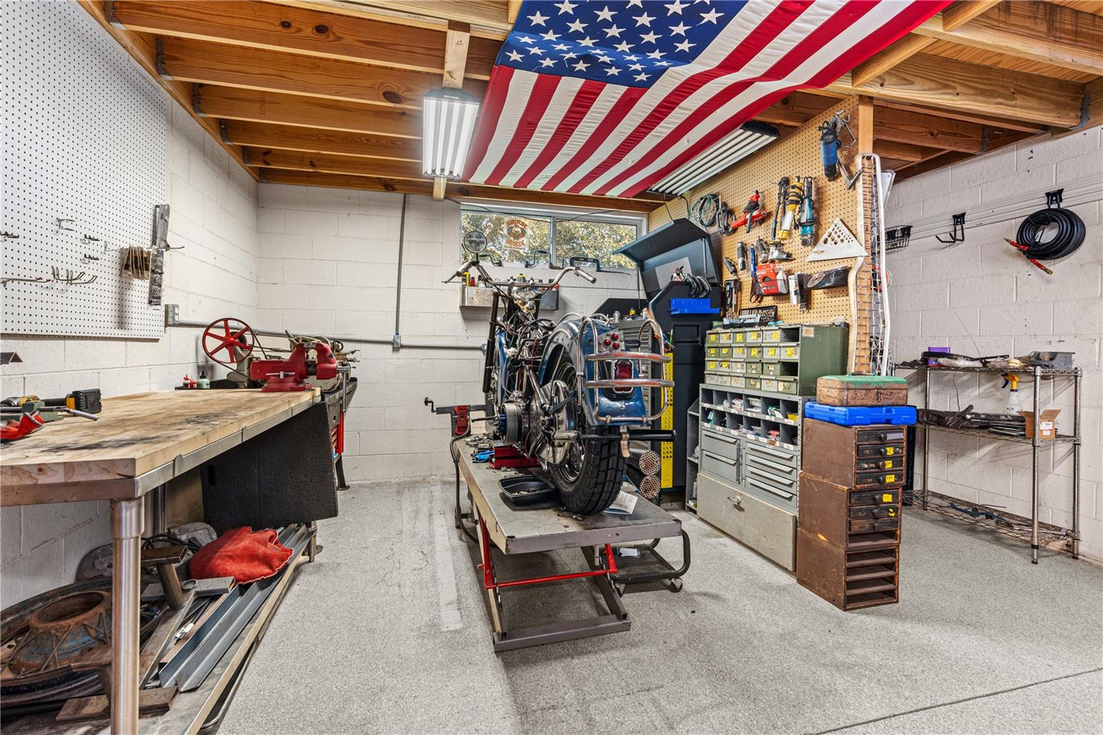 Image 64 of 76 For 5931 Broken Bow Lane